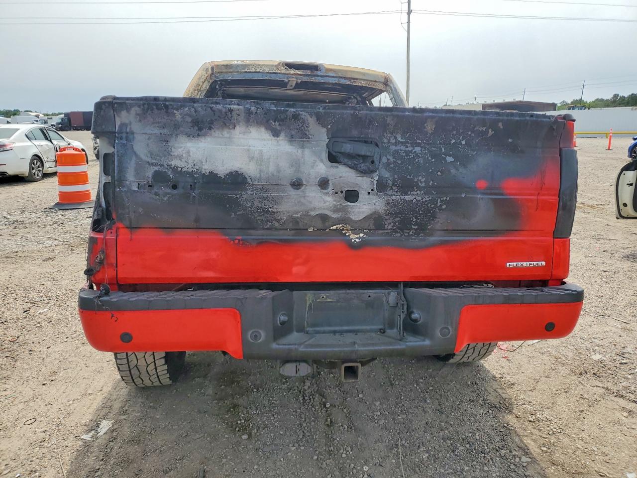 2014 Ford F150 Supercrew Red vin: 1FTFW1CF9EKG49676
