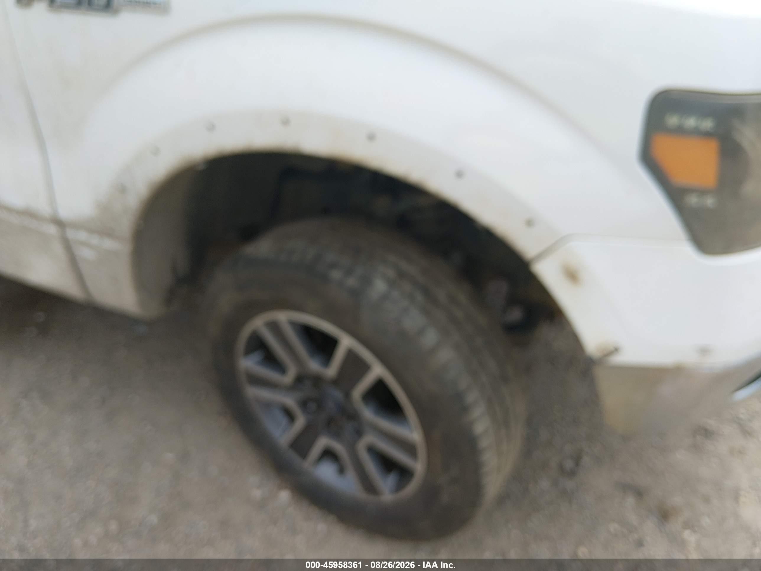 2012 Ford F-150 Lariat White vin: 1FTFW1CFXCFC55660