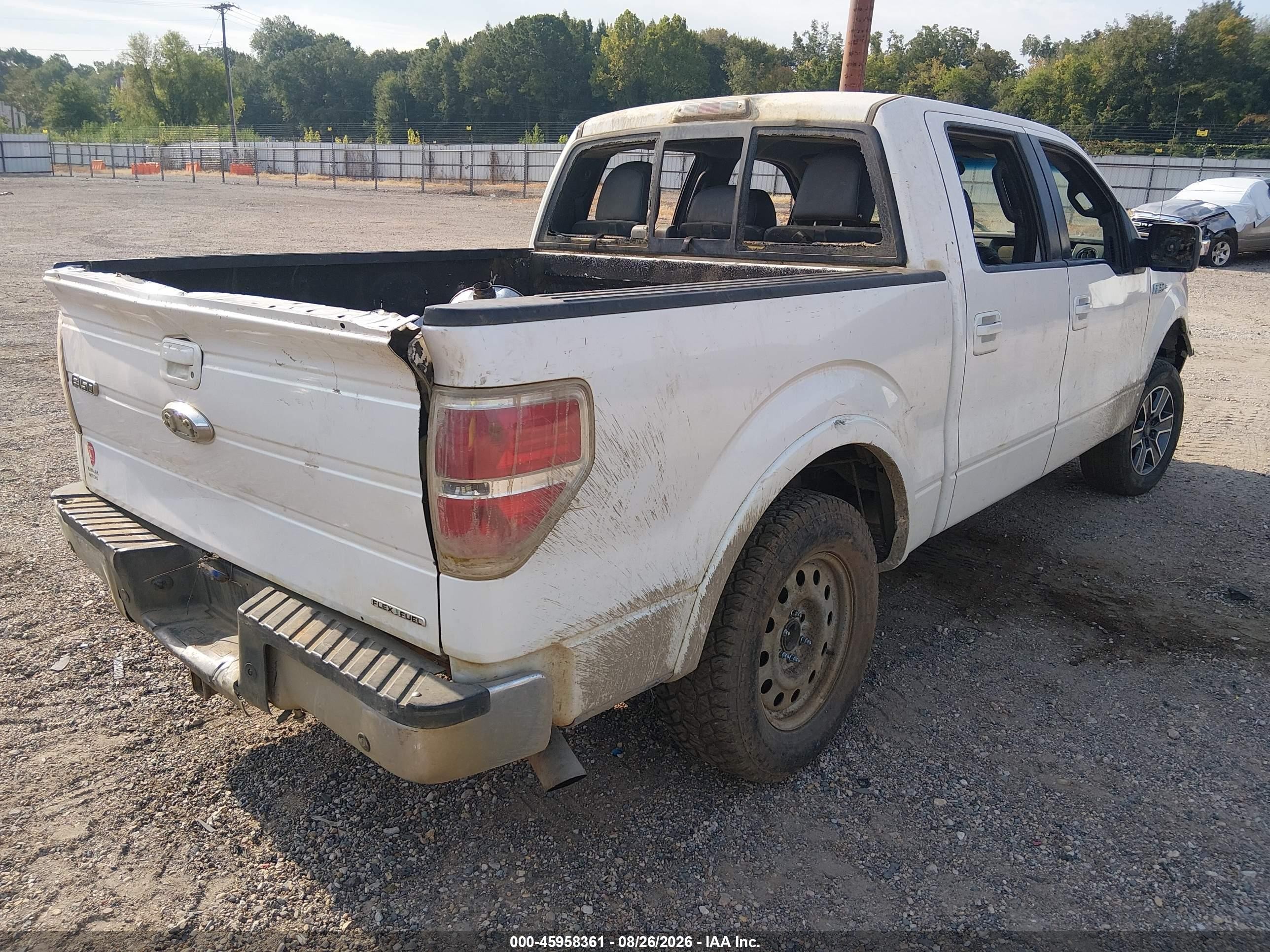 2012 Ford F-150 Lariat White vin: 1FTFW1CFXCFC55660