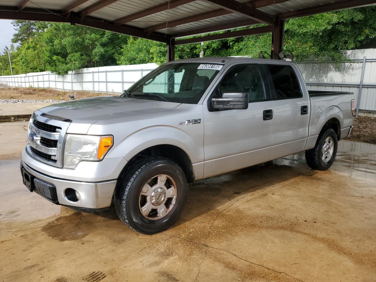 2013 Ford F150 Supercrew Silver vin: 1FTFW1CFXDFA93658 Damage: Left Front Door, Chipped, 4