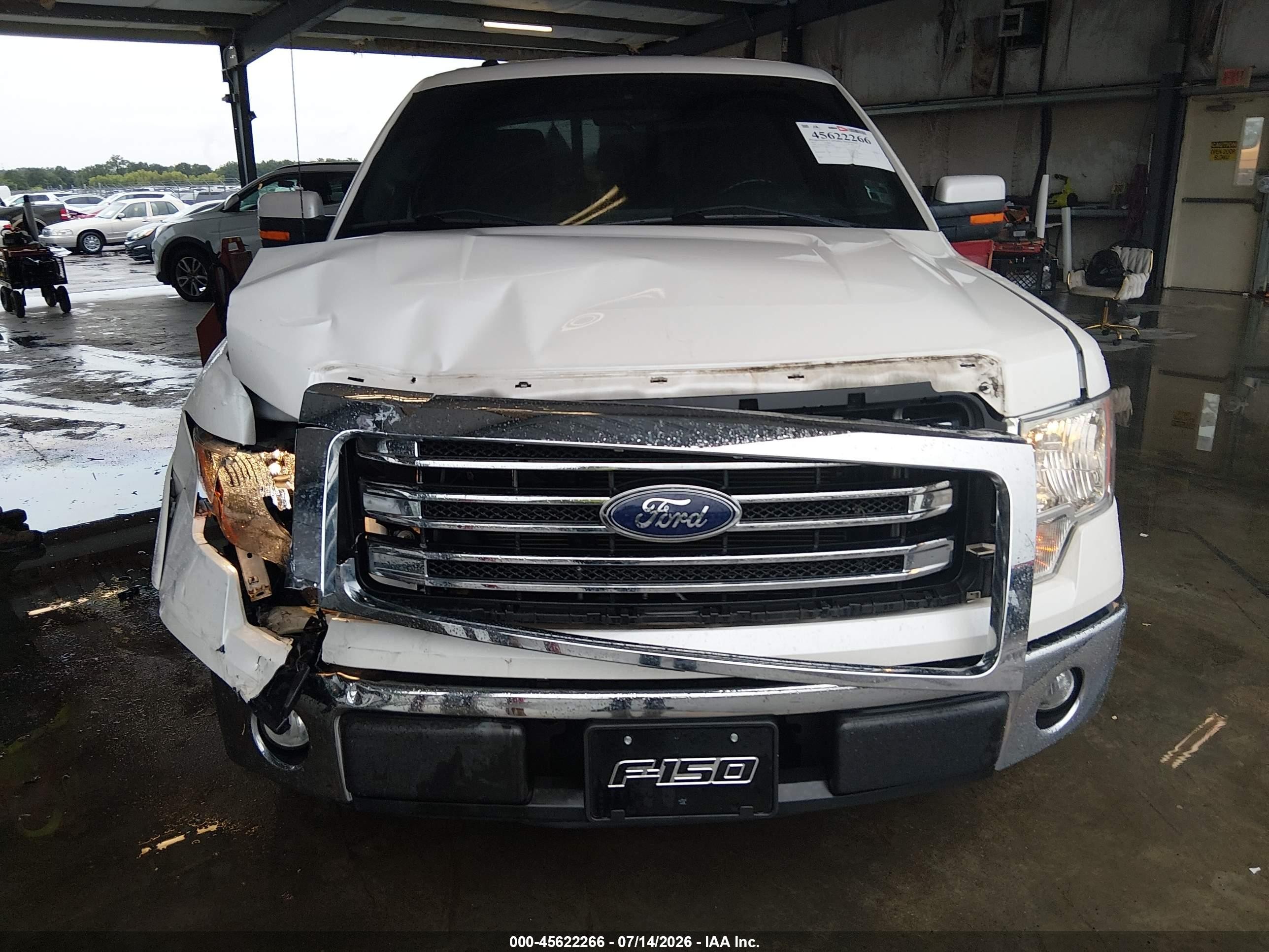 2013 Ford F-150 Lariat Белый vin: 1FTFW1CFXDFC77031
