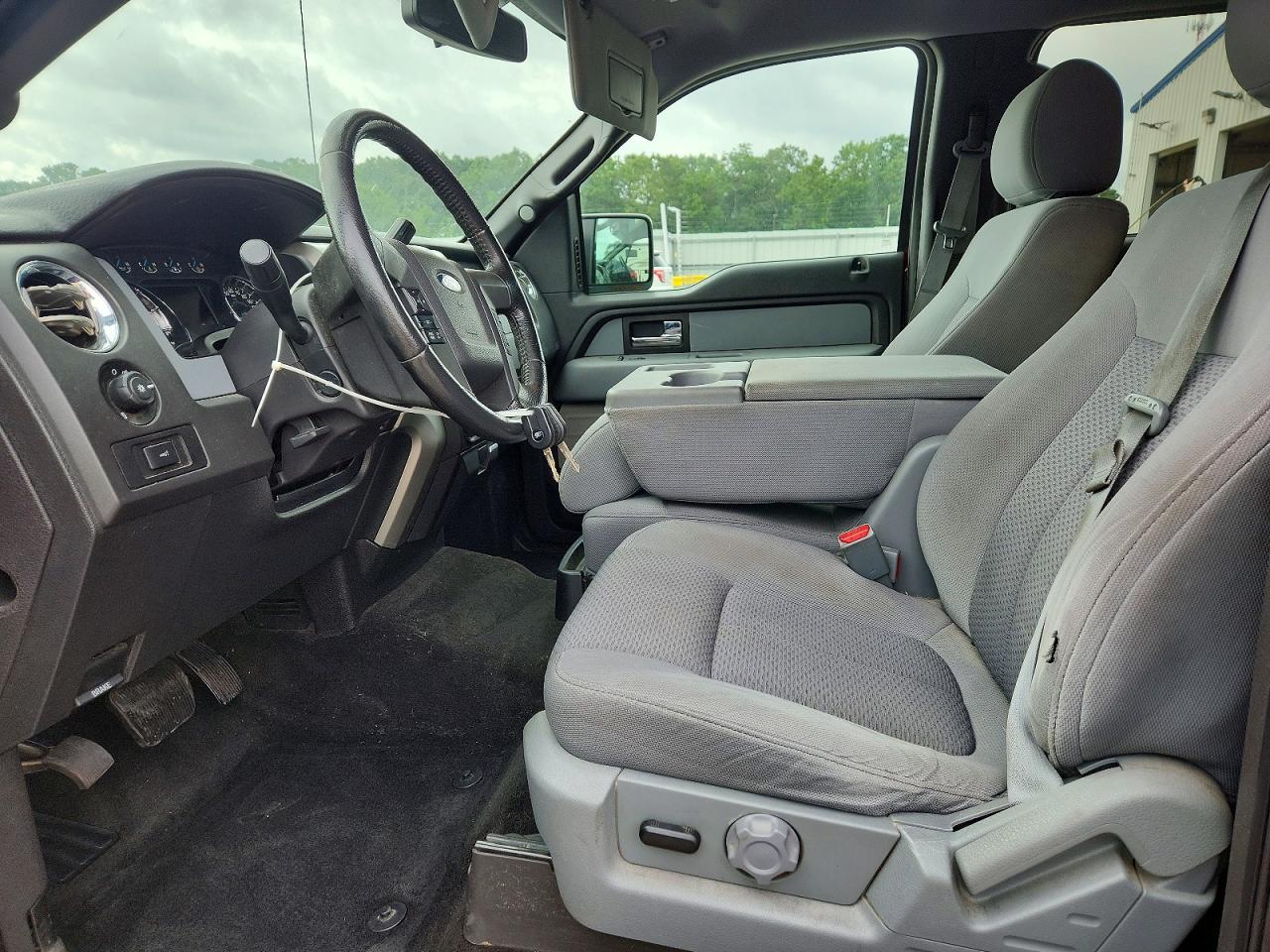 2013 Ford F150 Supercrew Red vin: 1FTFW1CFXDFE04344