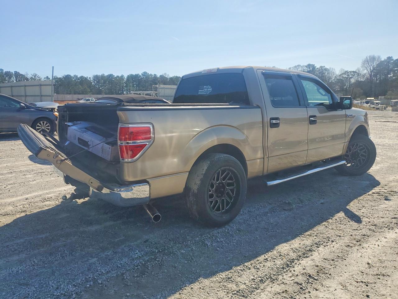 2013 Ford F150 Supercrew Tan vin: 1FTFW1CFXDKD12514