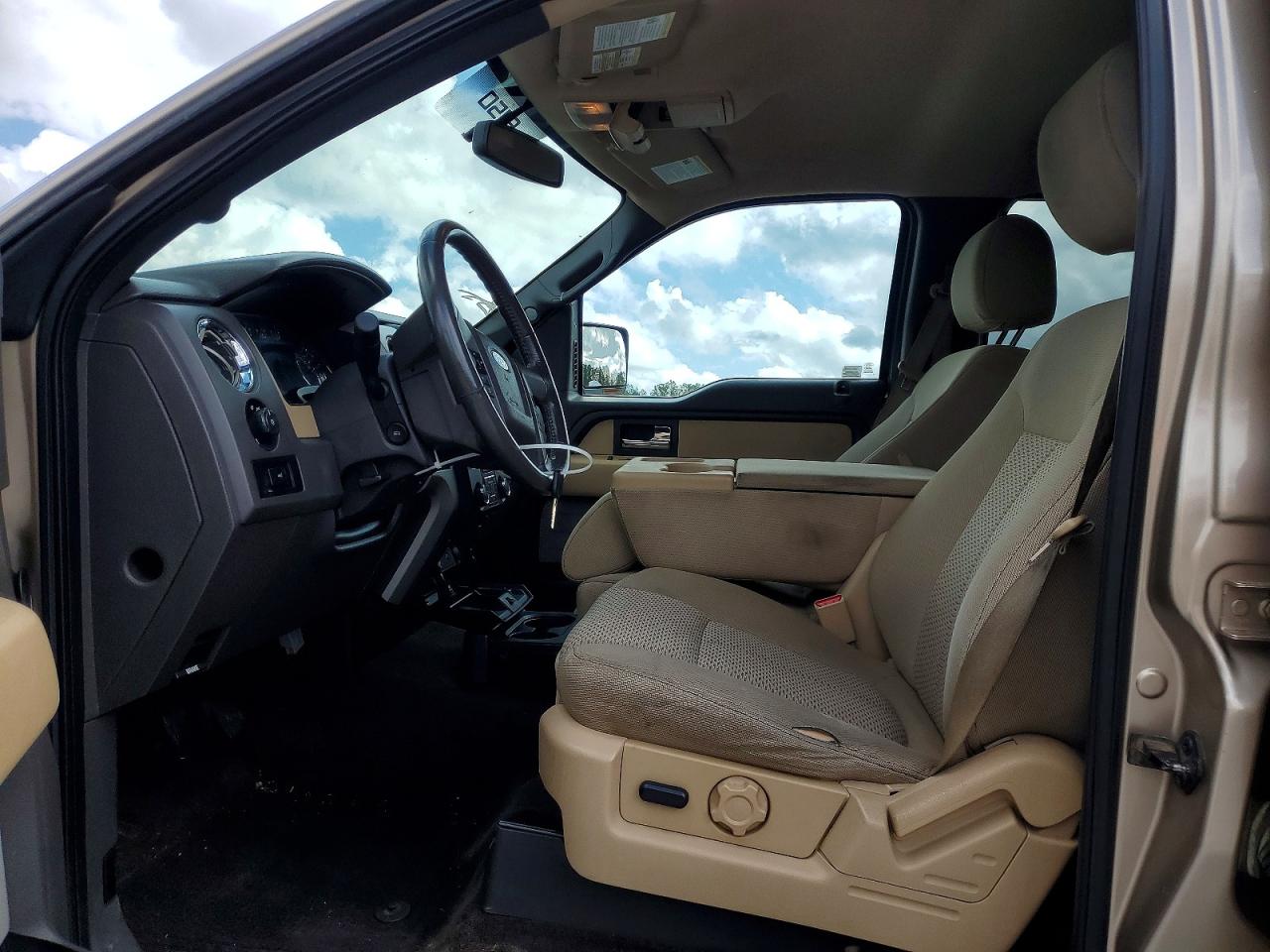 2013 Ford F150 Supercrew Tan vin: 1FTFW1CFXDKD12514