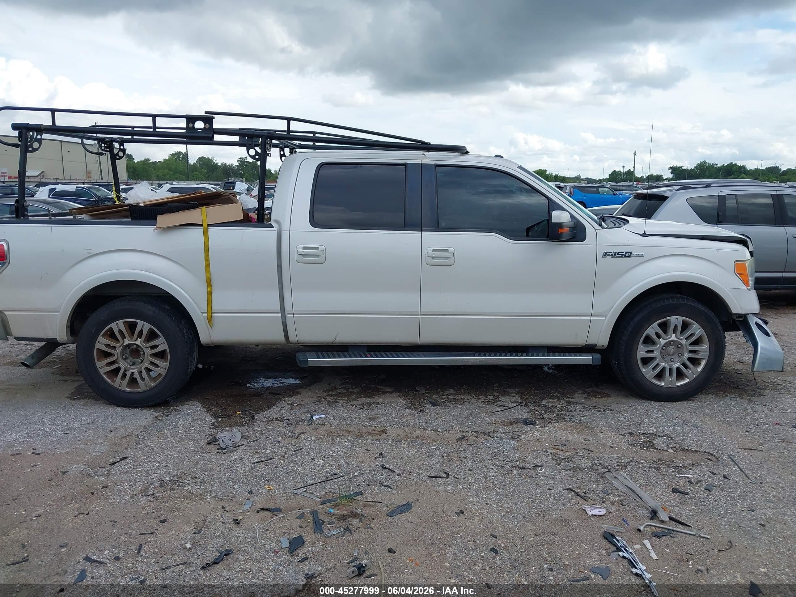 2013 Ford F-150 Lariat White vin: 1FTFW1CFXDKE86454