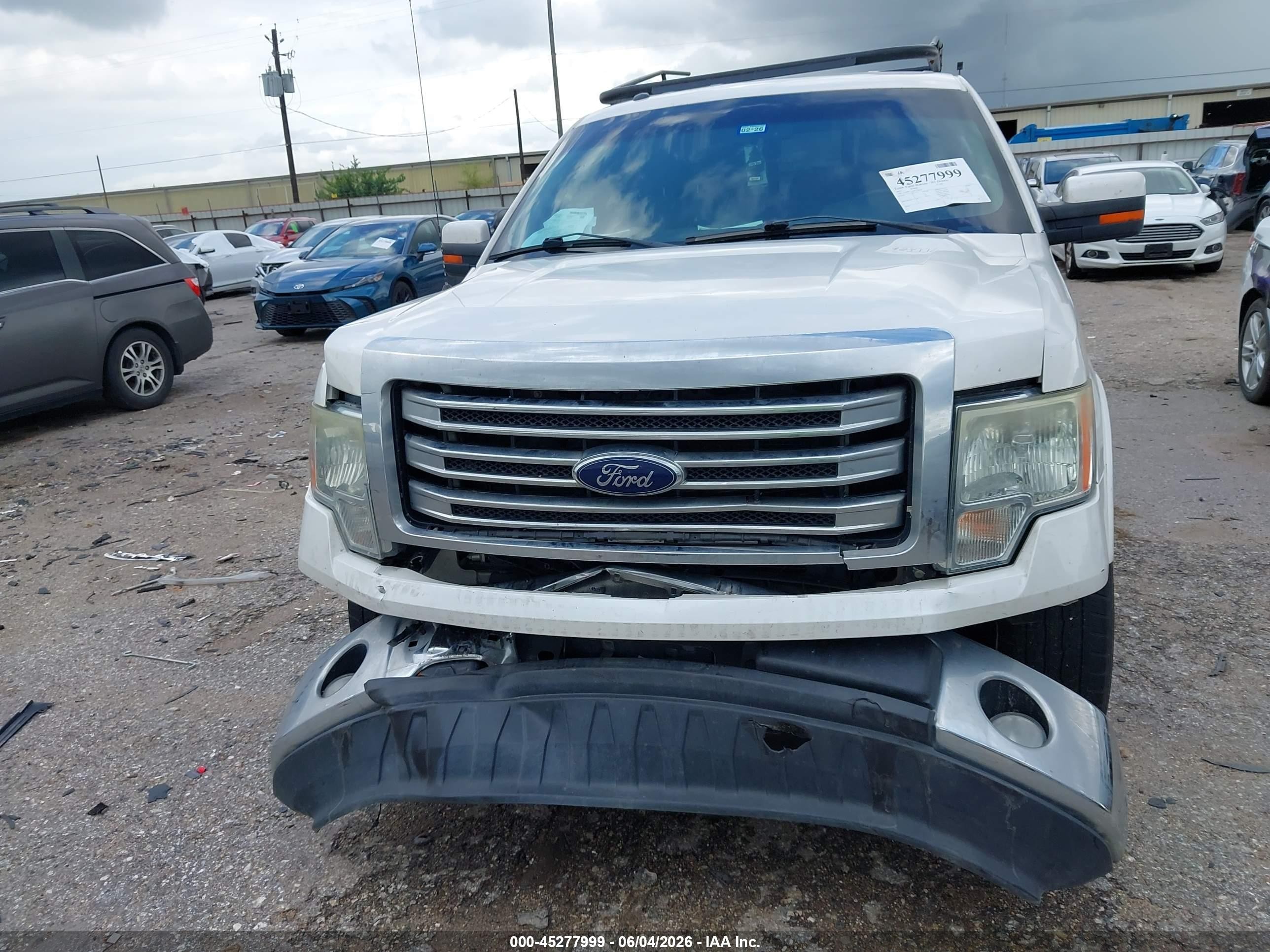 2013 Ford F-150 Lariat White vin: 1FTFW1CFXDKE86454