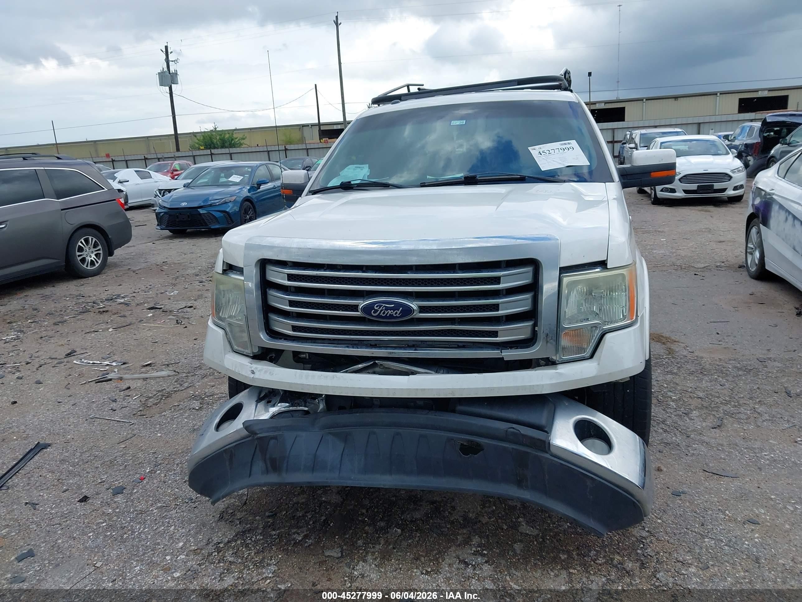 2013 Ford F-150 Lariat White vin: 1FTFW1CFXDKE86454