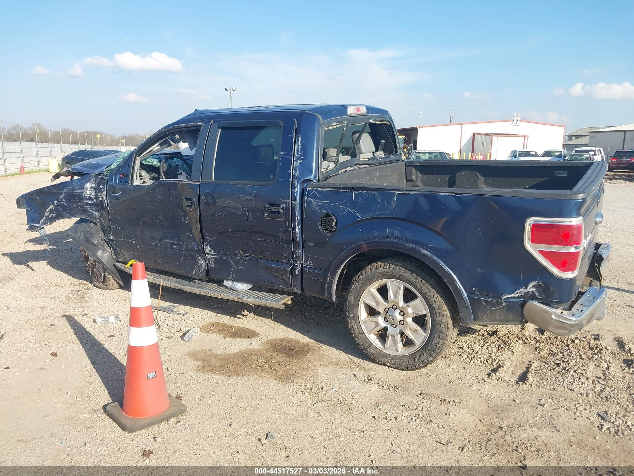 2013 Ford F-150 Lariat Blue vin: 1FTFW1CFXDKF63503