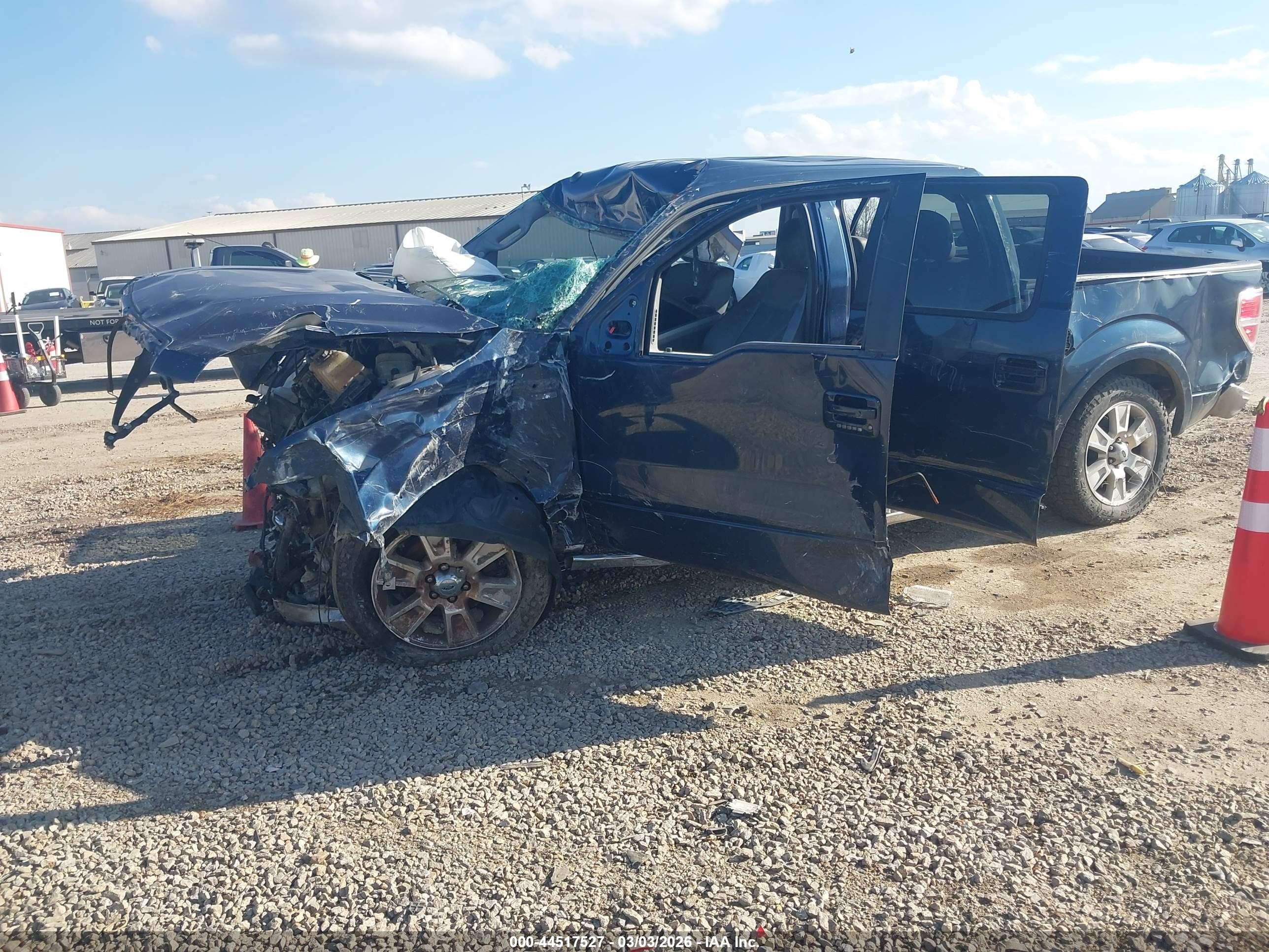 2013 Ford F-150 Lariat Blue vin: 1FTFW1CFXDKF63503