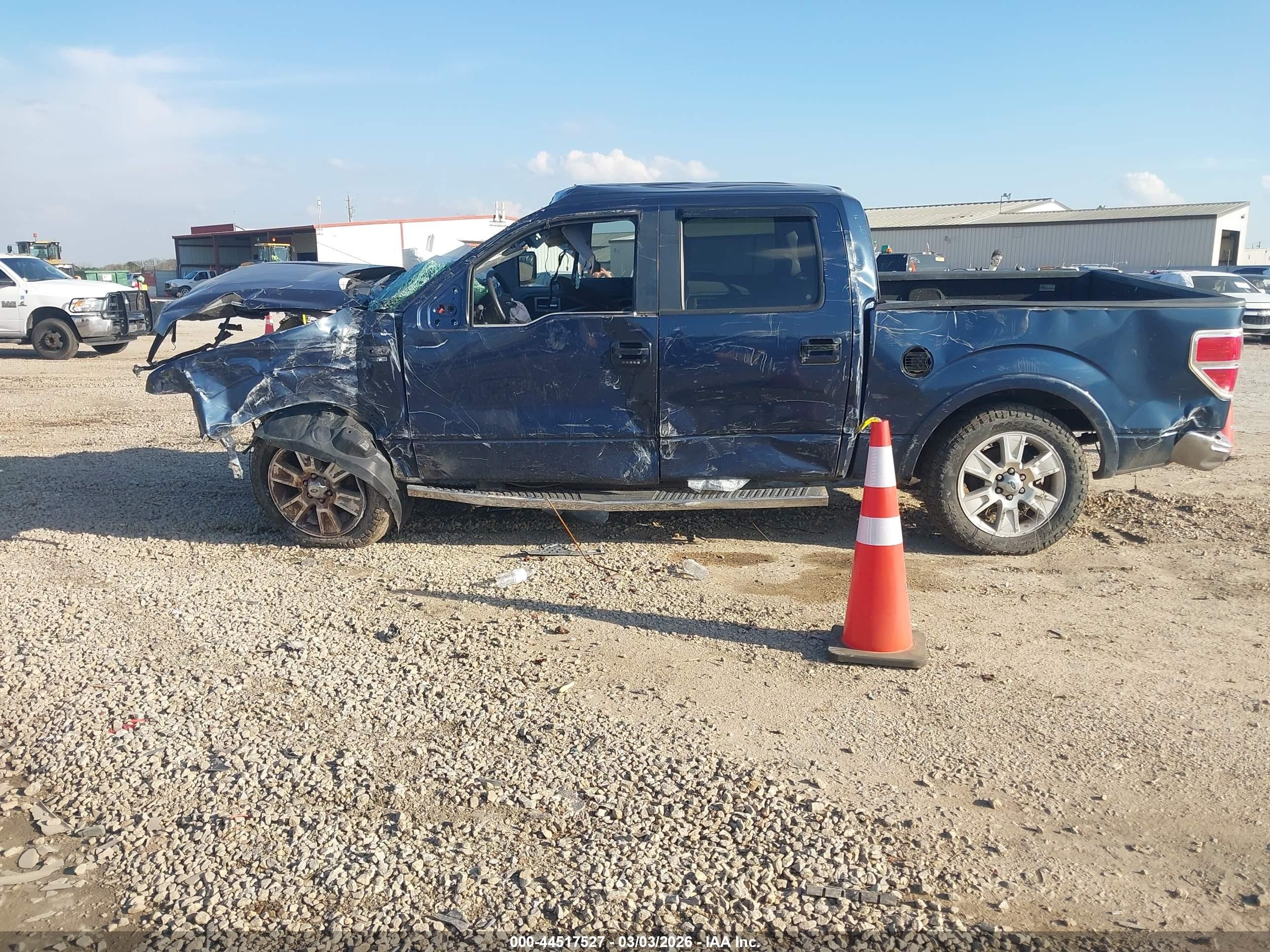 2013 Ford F-150 Lariat Blue vin: 1FTFW1CFXDKF63503