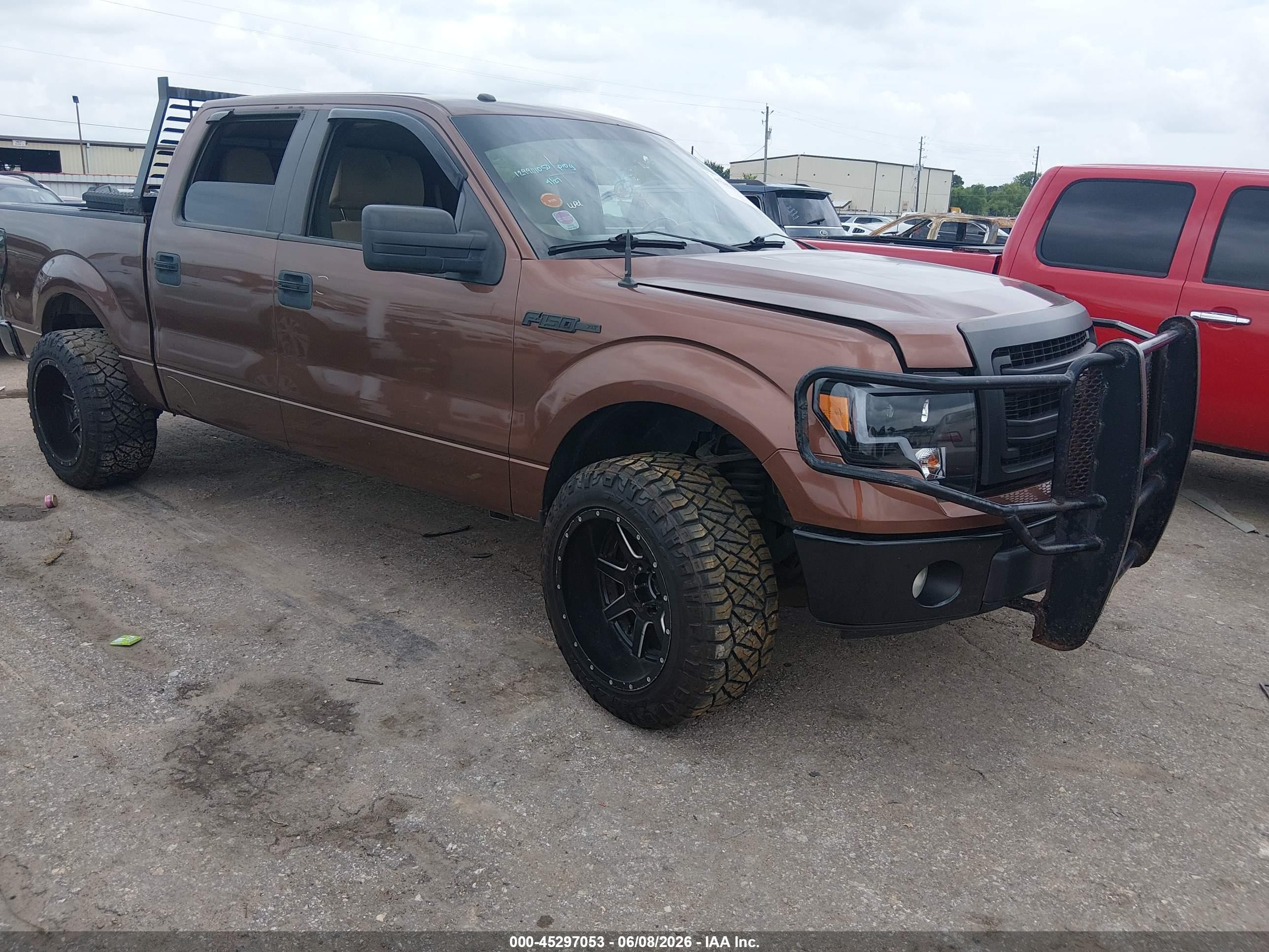 2011 Ford F-150 Xlt Brown vin: 1FTFW1CT0BFB23396