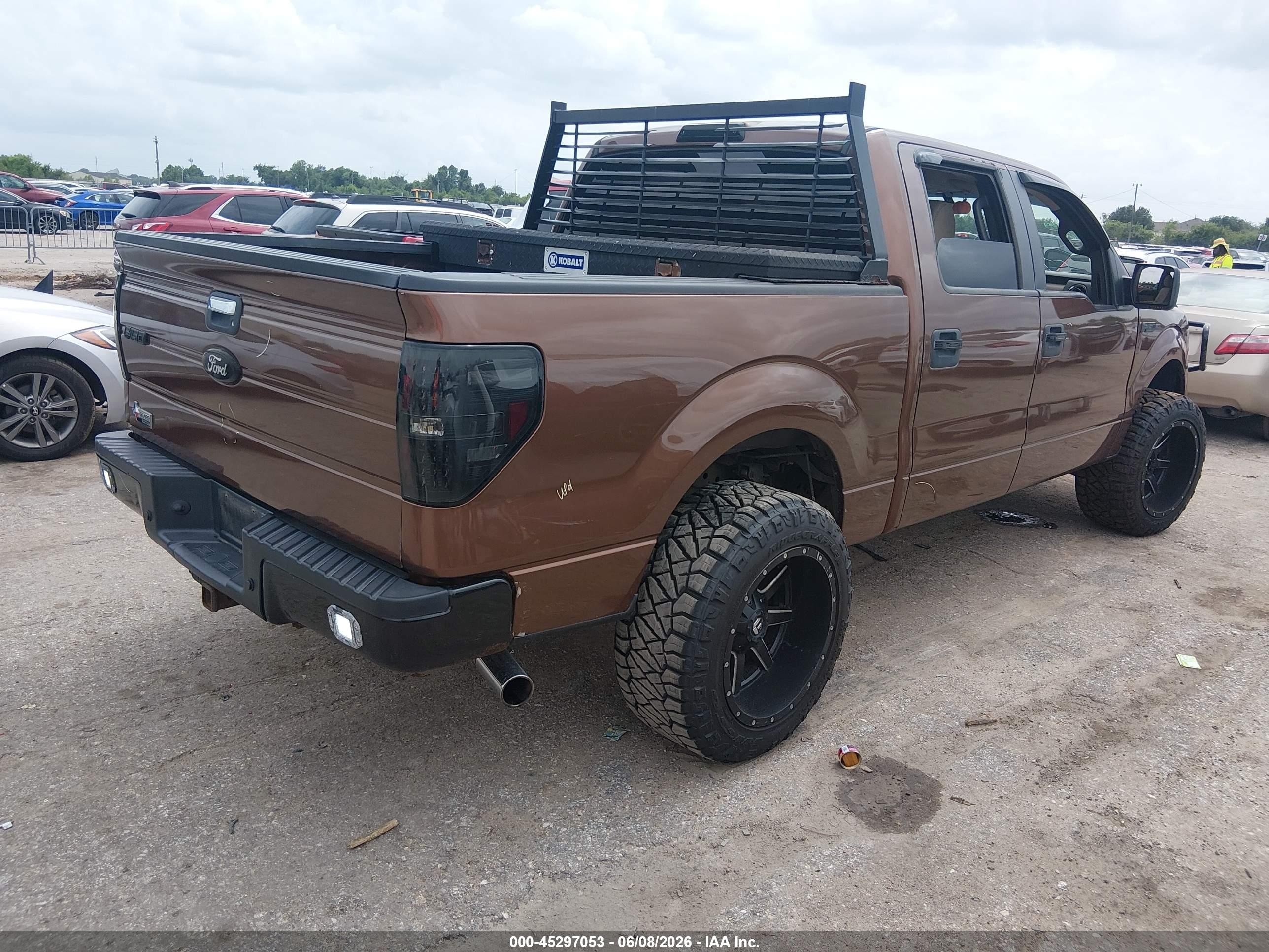 2011 Ford F-150 Xlt Brown vin: 1FTFW1CT0BFB23396