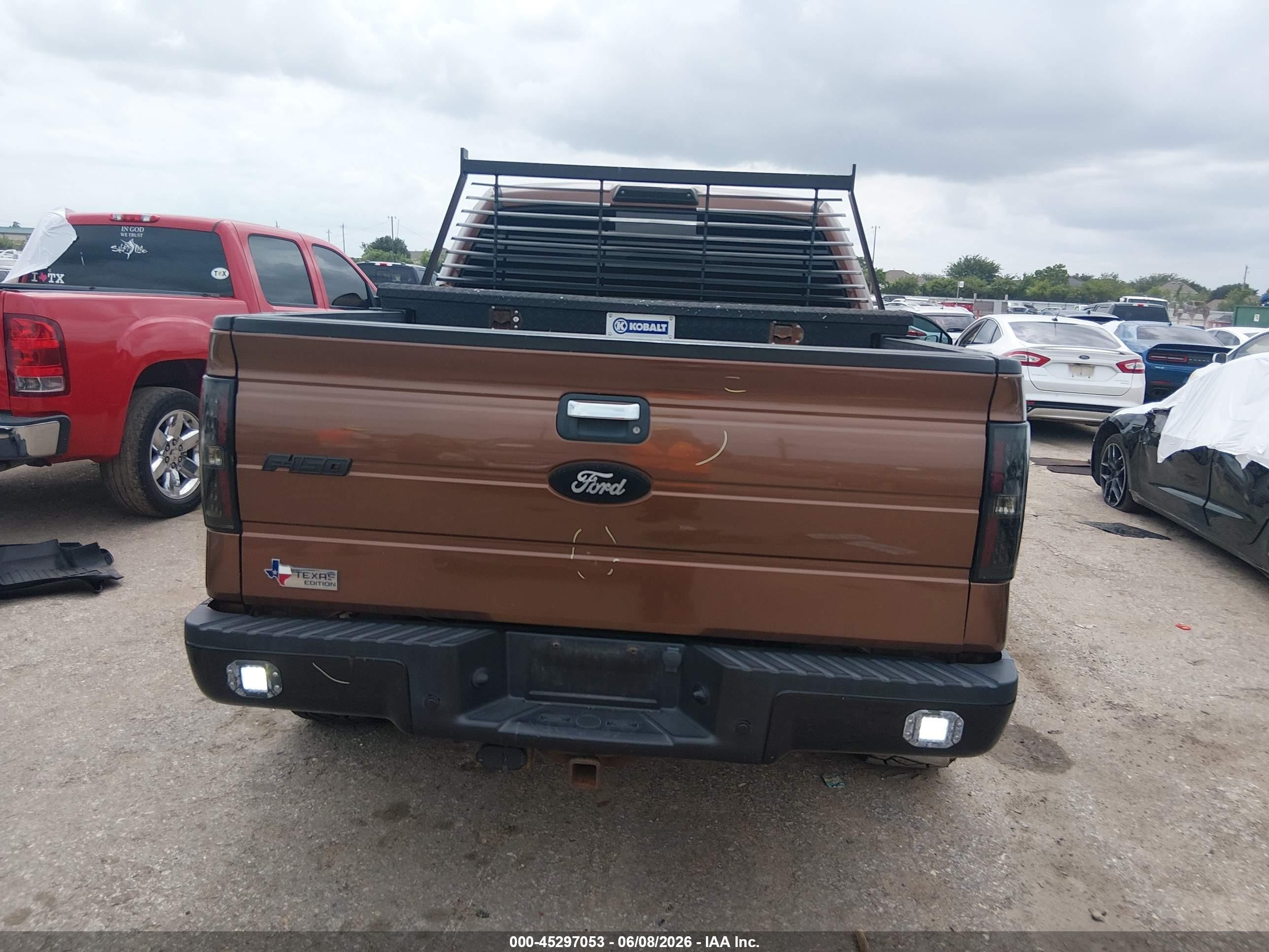 2011 Ford F-150 Xlt Brown vin: 1FTFW1CT0BFB23396
