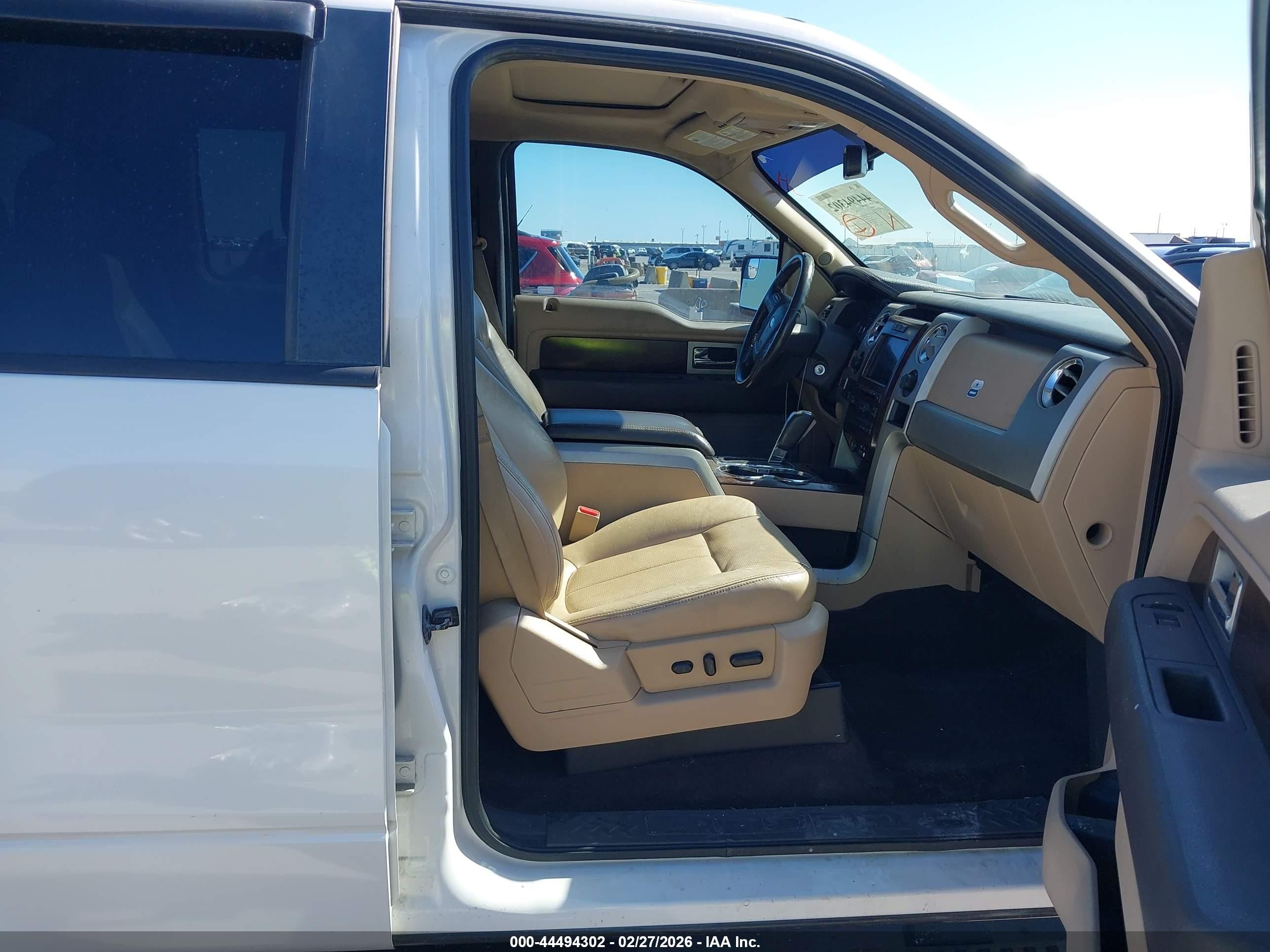2012 Ford F-150 Lariat White vin: 1FTFW1CT0CKD73942