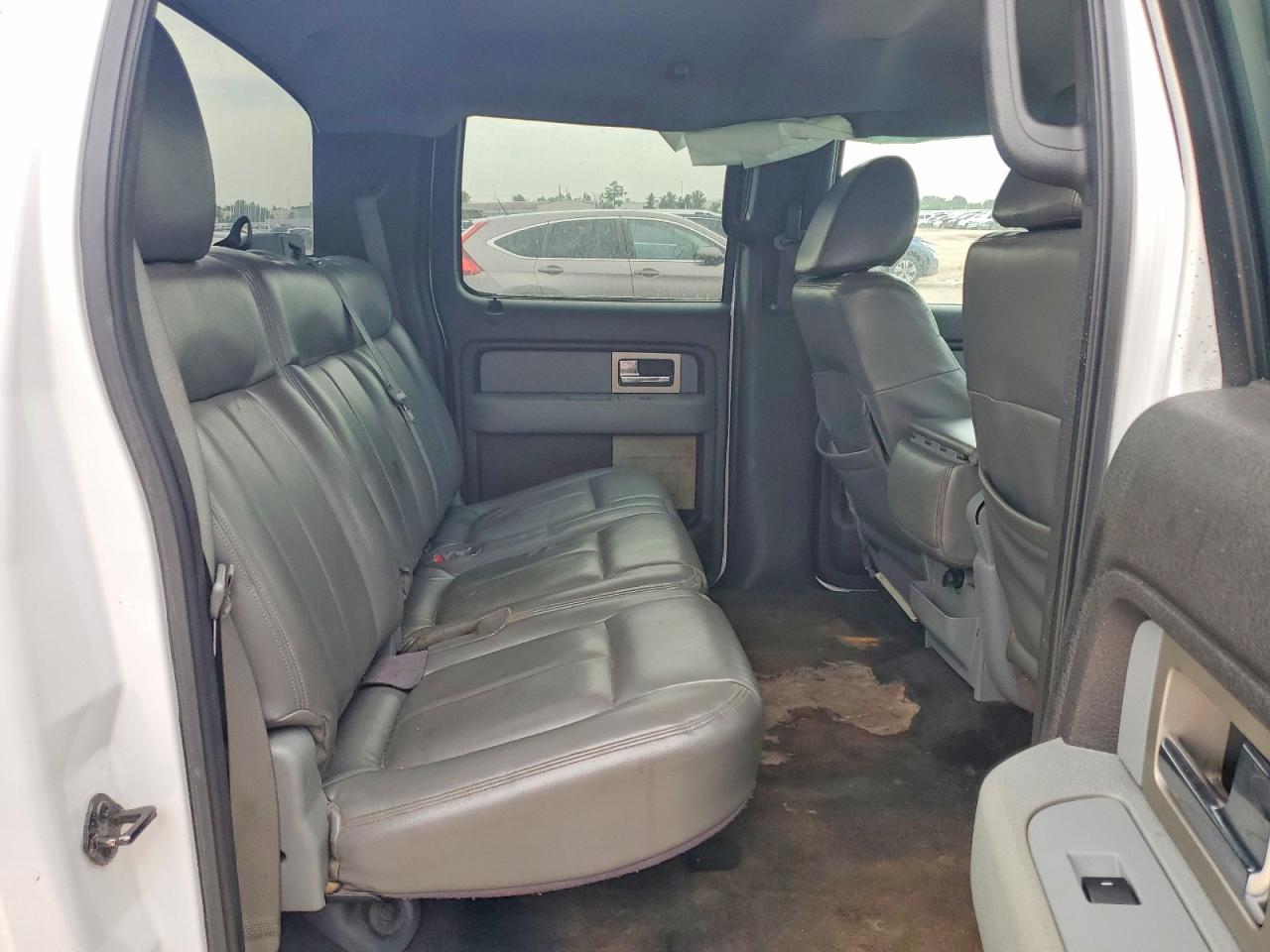 2011 Ford F150 Белый vin: 1FTFW1CT1BFB77189