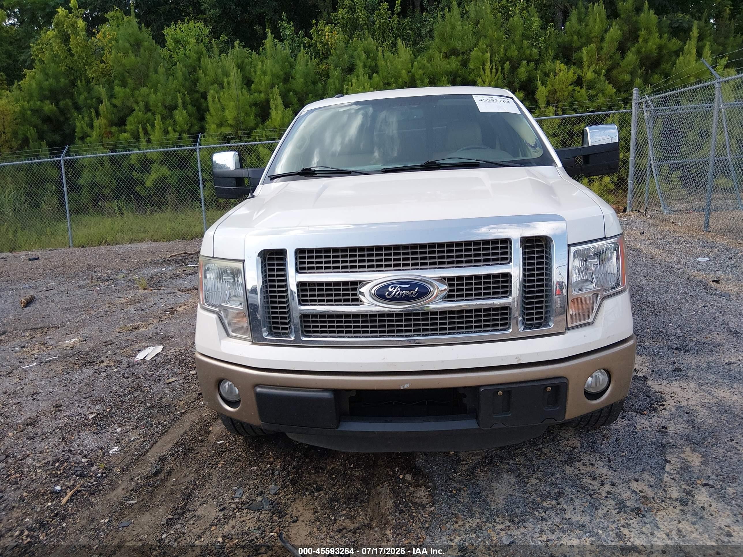 2011 Ford F-150 Lariat White vin: 1FTFW1CT1BFC55292