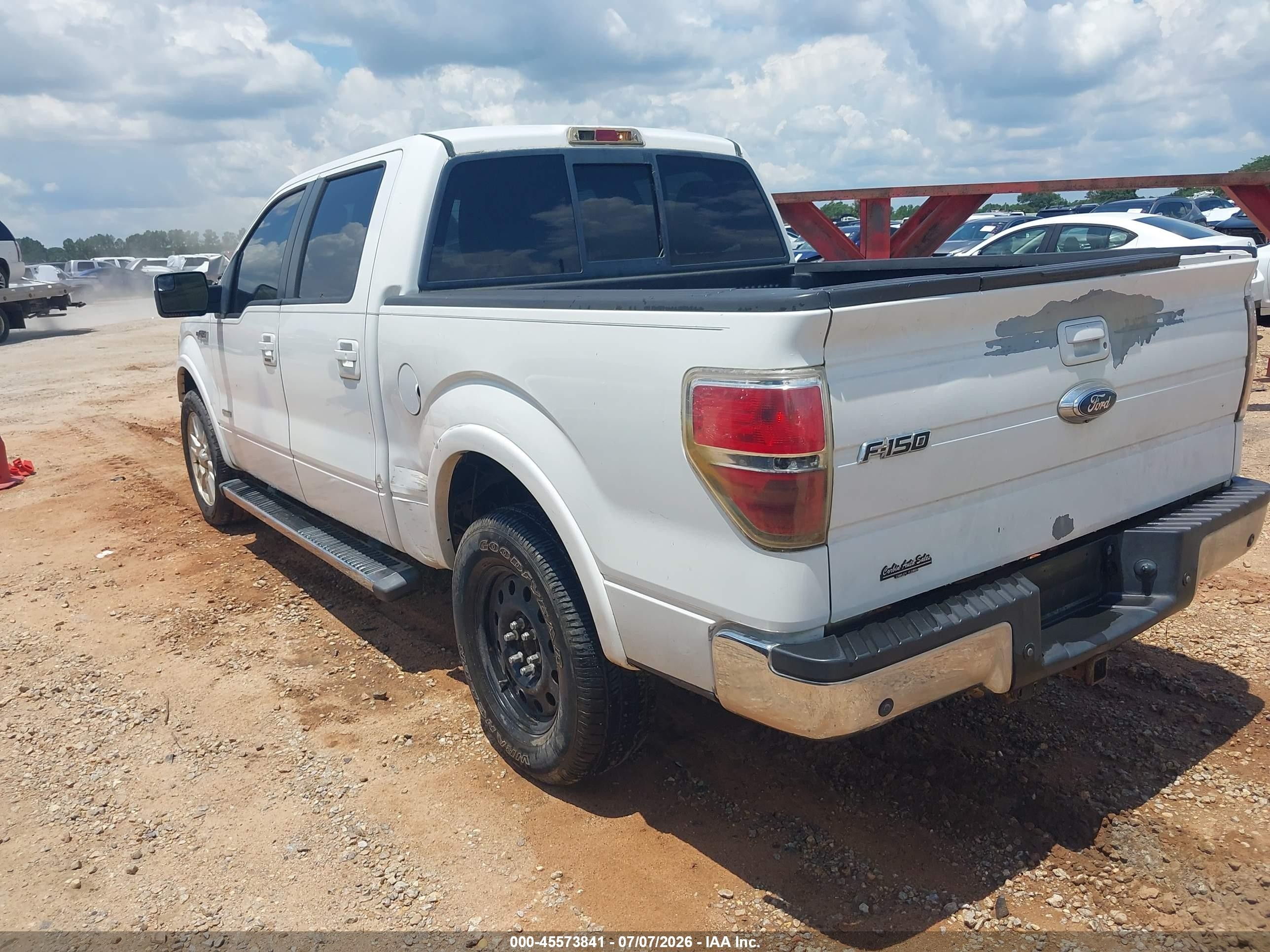 2011 Ford F-150 Lariat White vin: 1FTFW1CT1BKE07255