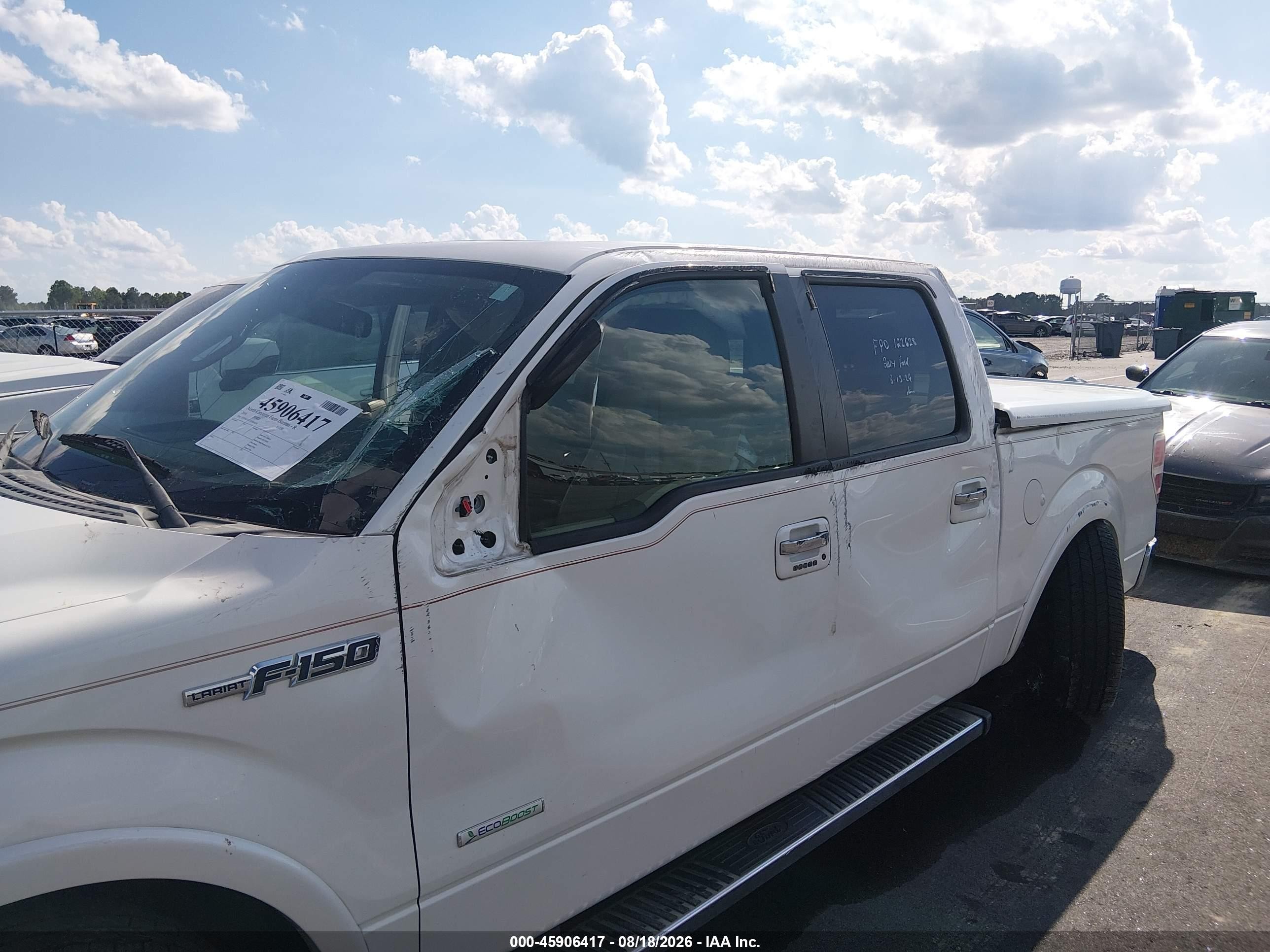 2014 Ford F-150 Lariat White vin: 1FTFW1CT1EFB06434