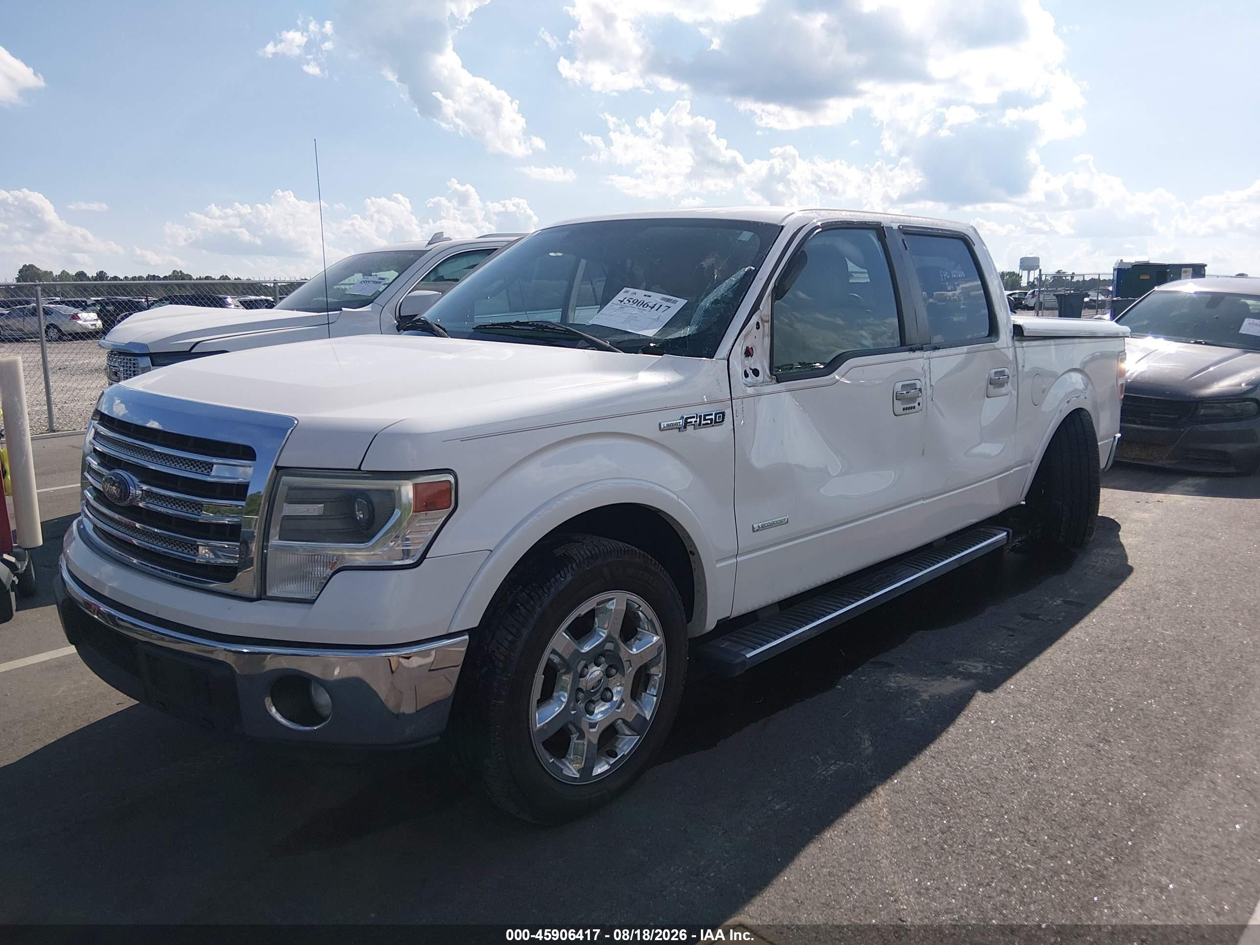 2014 Ford F-150 Lariat White vin: 1FTFW1CT1EFB06434