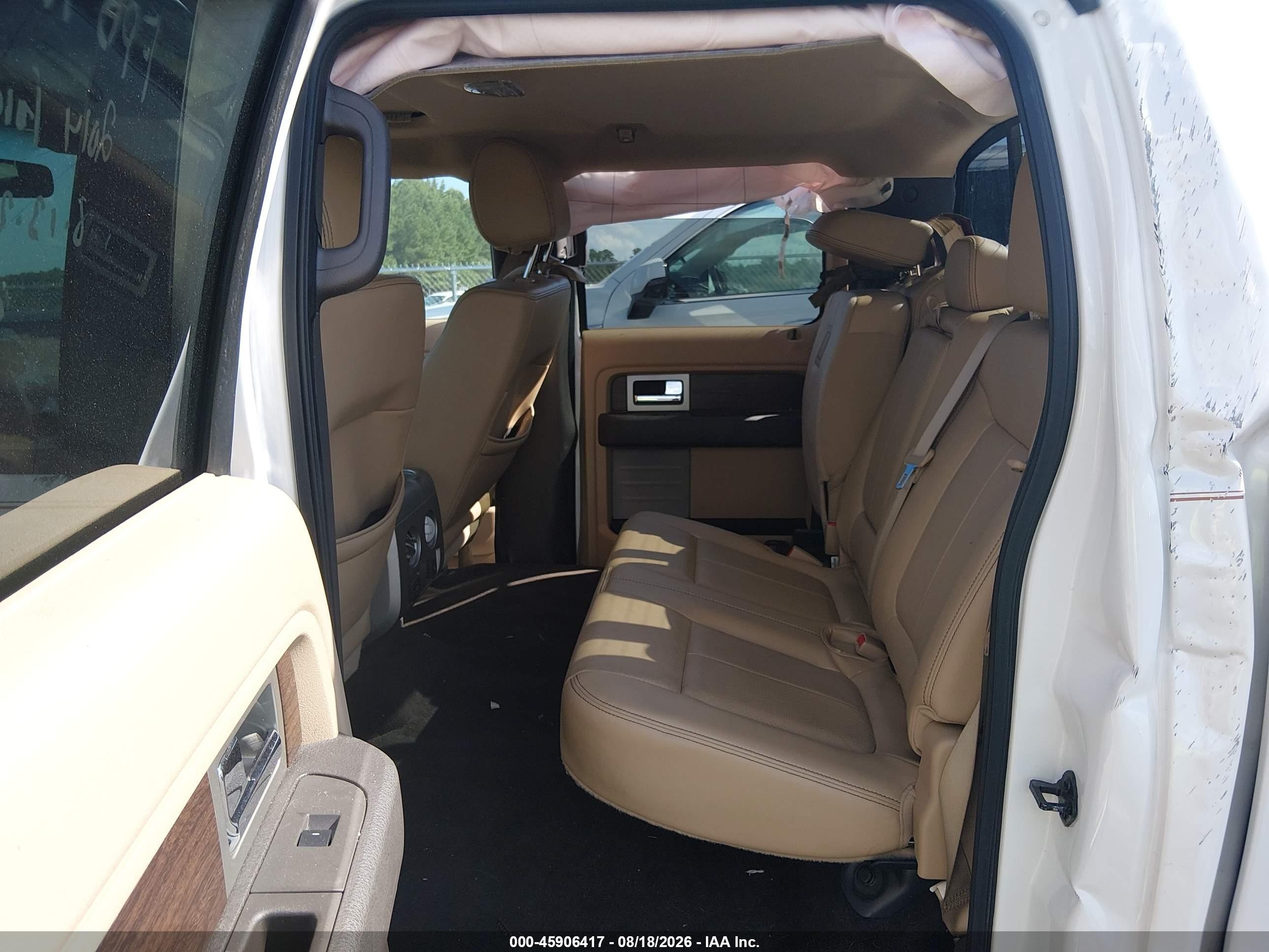 2014 Ford F-150 Lariat White vin: 1FTFW1CT1EFB06434