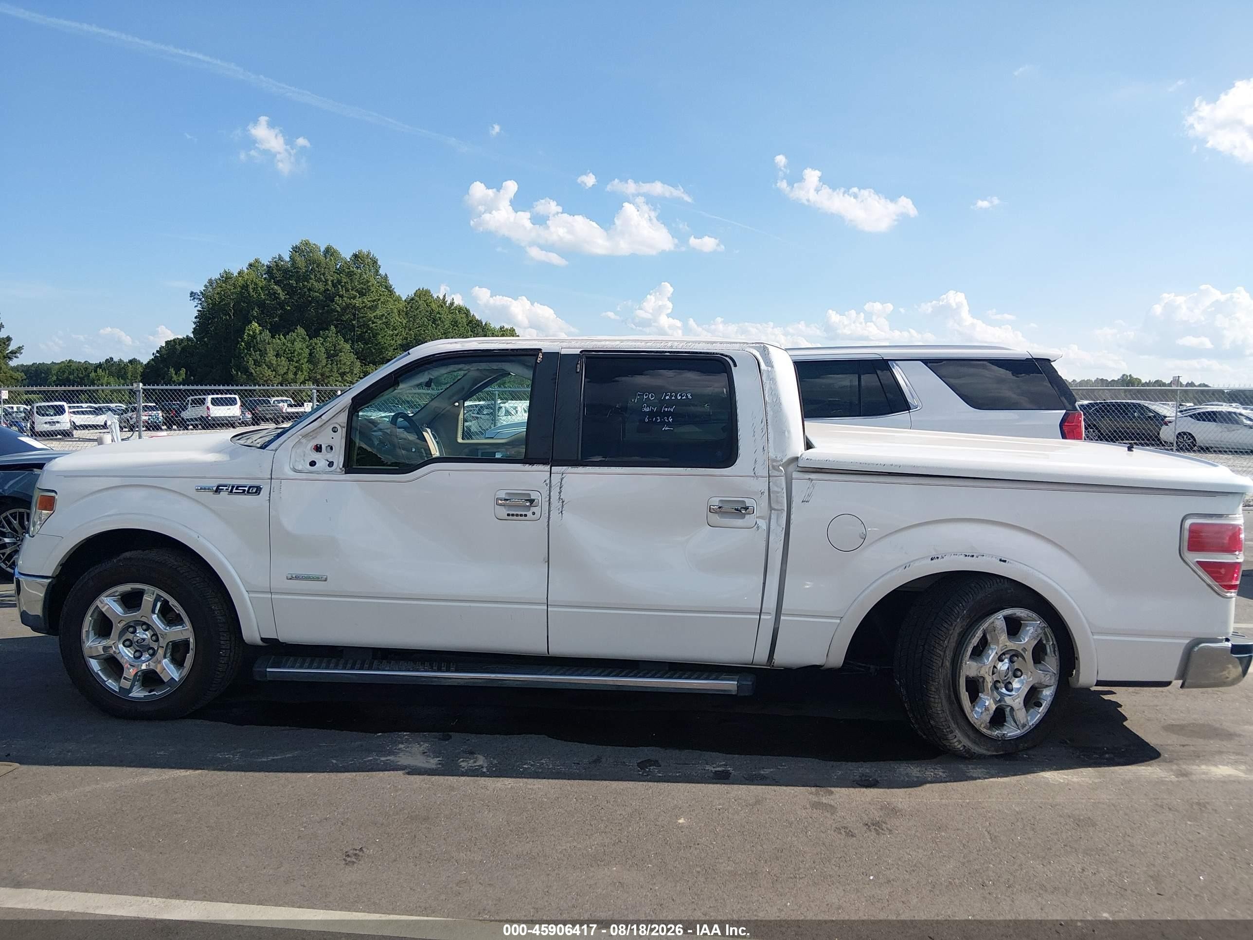 2014 Ford F-150 Lariat White vin: 1FTFW1CT1EFB06434