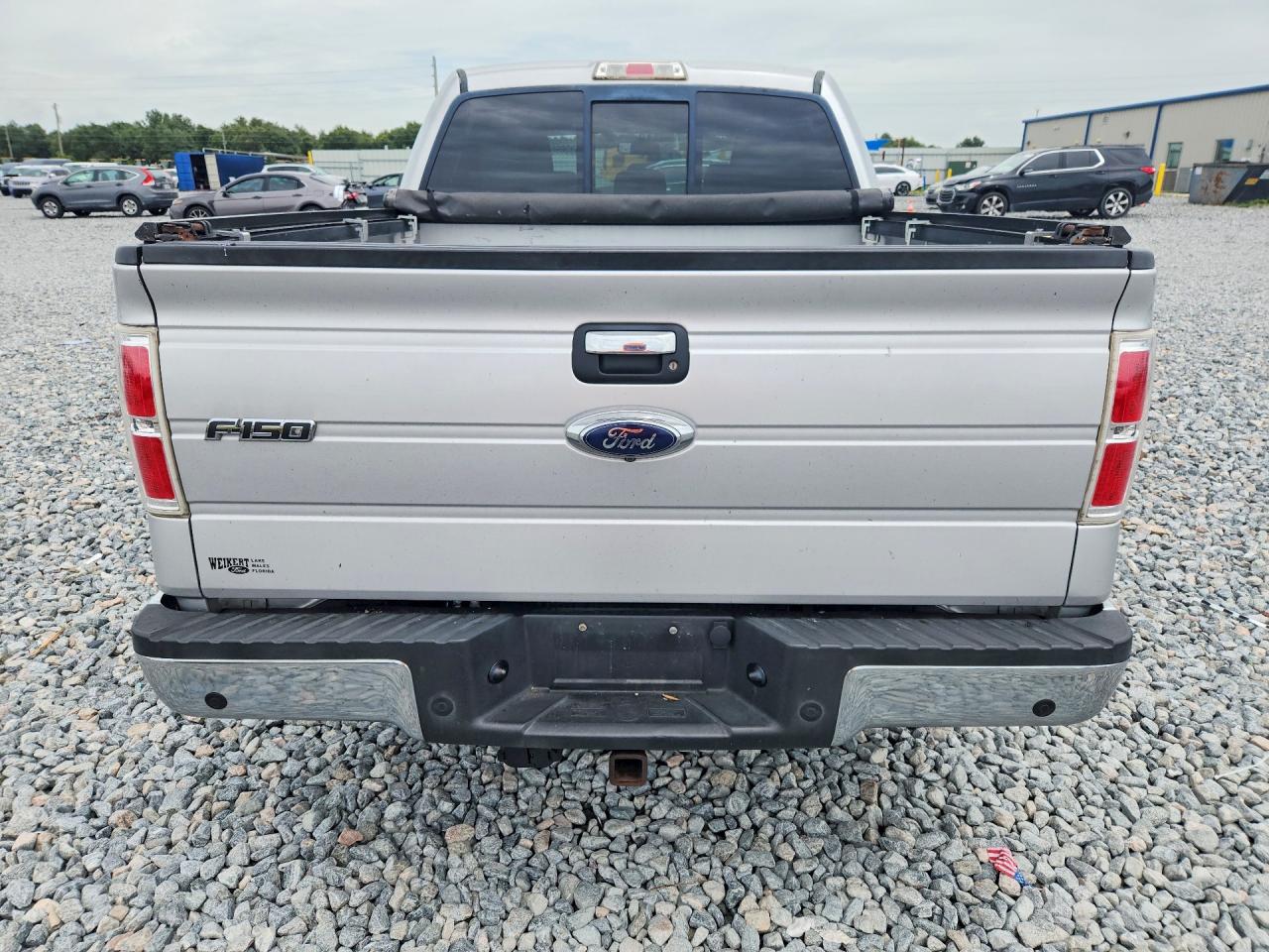 2014 Ford F150 Supercrew Silver vin: 1FTFW1CT1EKD39740