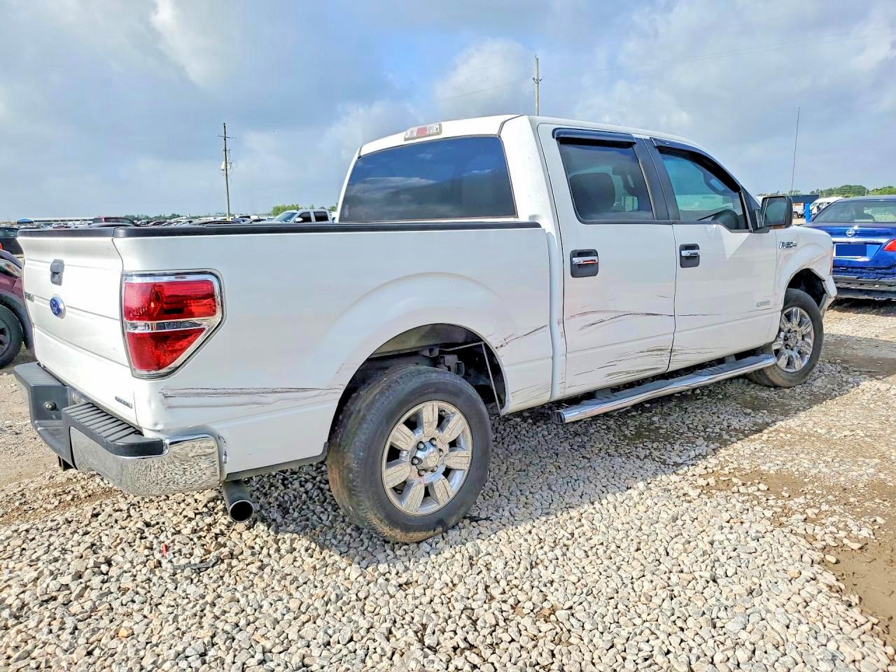 2012 Ford F150 Supercrew White vin: 1FTFW1CT2CFA40330