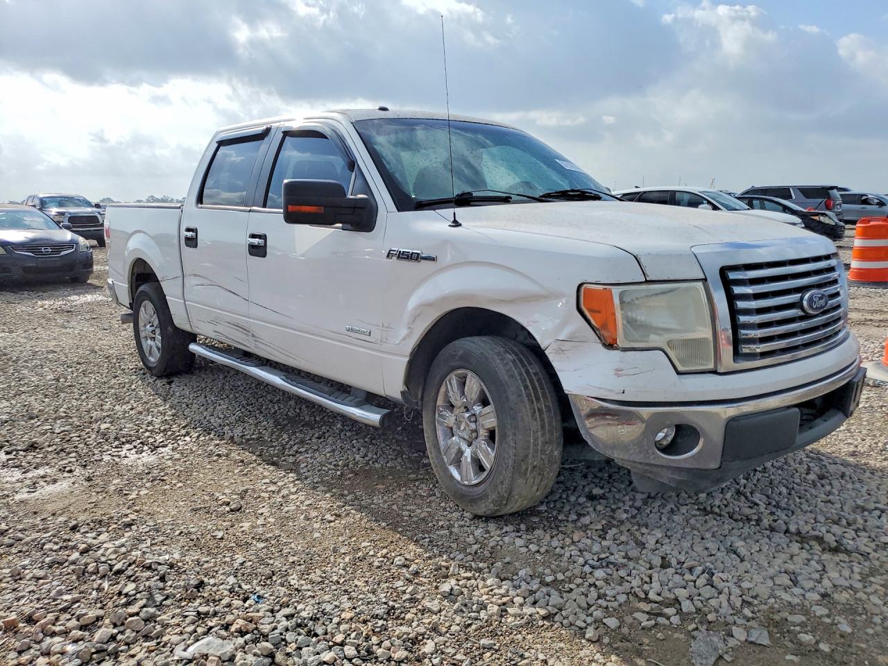 2012 Ford F150 Supercrew White vin: 1FTFW1CT2CFA40330