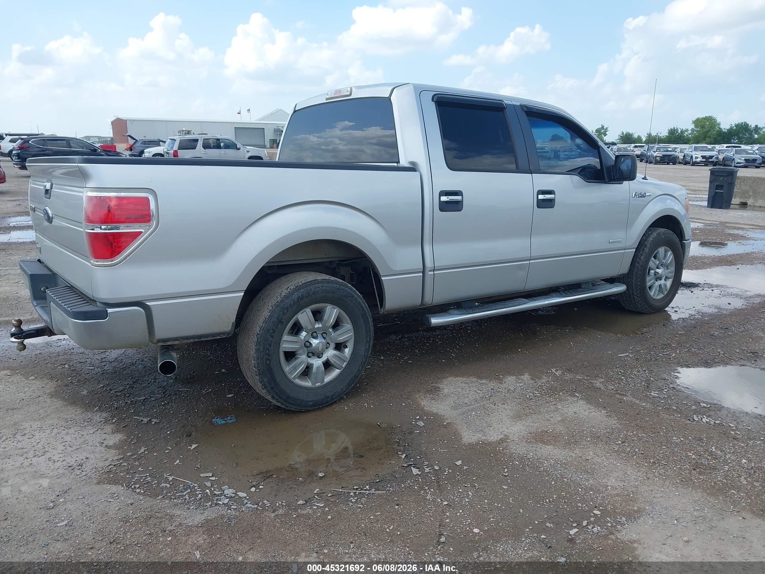 2012 Ford F-150 Xlt Silver vin: 1FTFW1CT2CFA57208