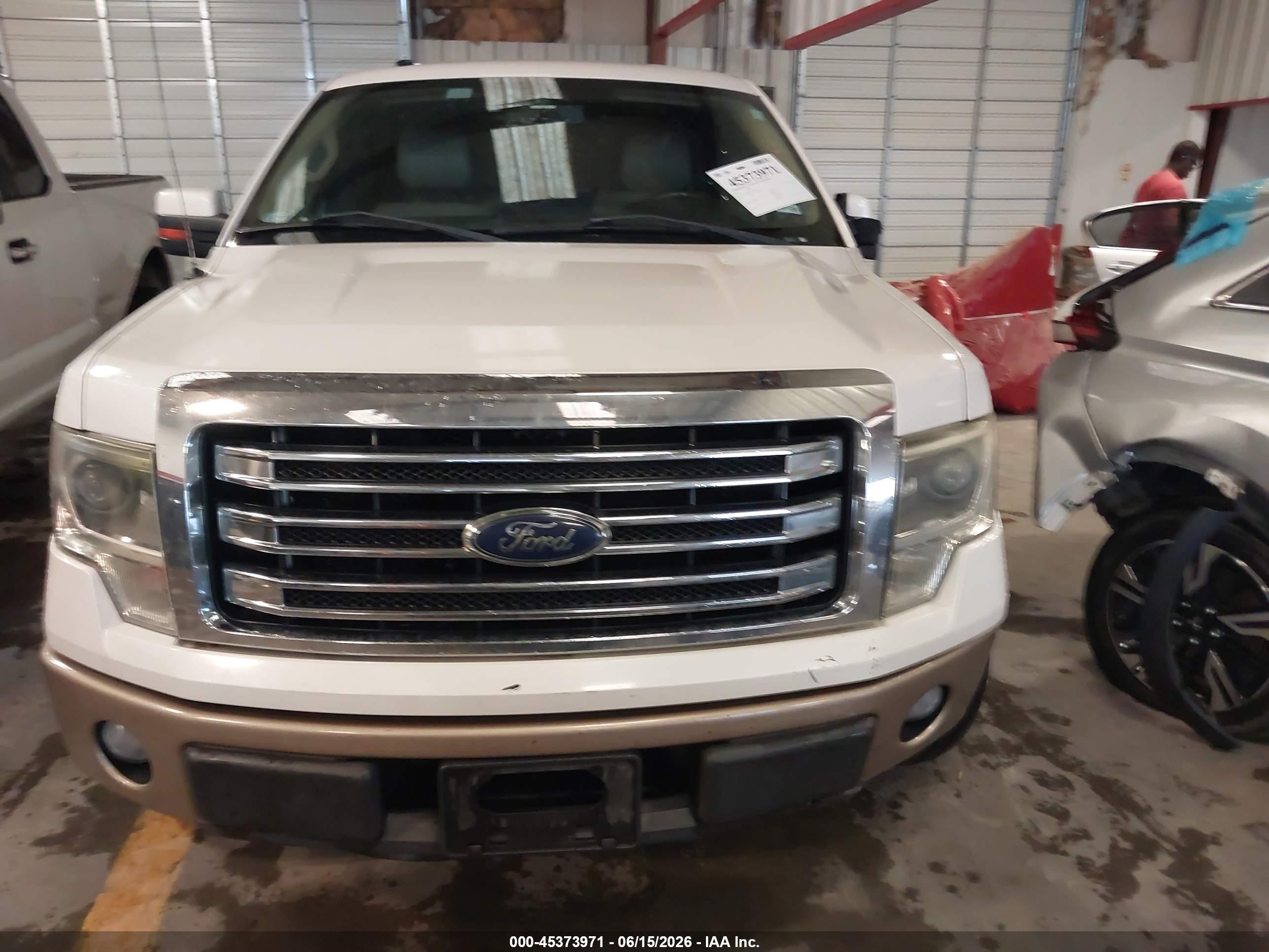 2013 Ford F-150 Lariat White vin: 1FTFW1CT2DKD94311