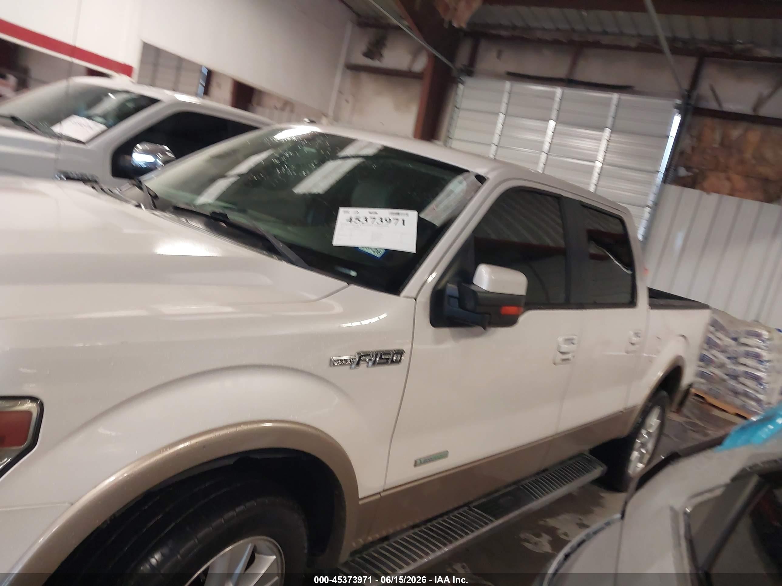 2013 Ford F-150 Lariat White vin: 1FTFW1CT2DKD94311