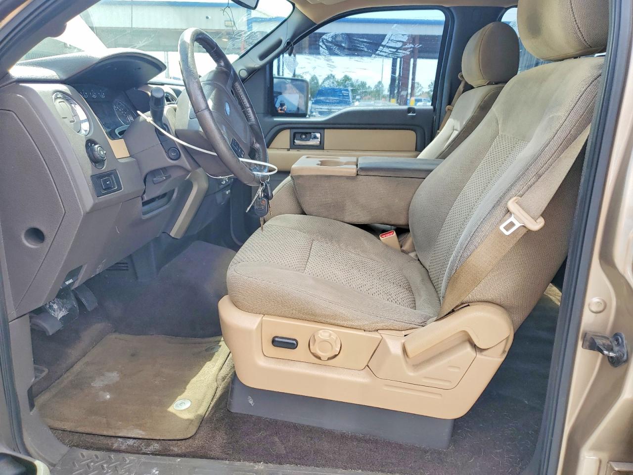 2014 Ford F150 Supercrew Beige vin: 1FTFW1CT2EKE96077