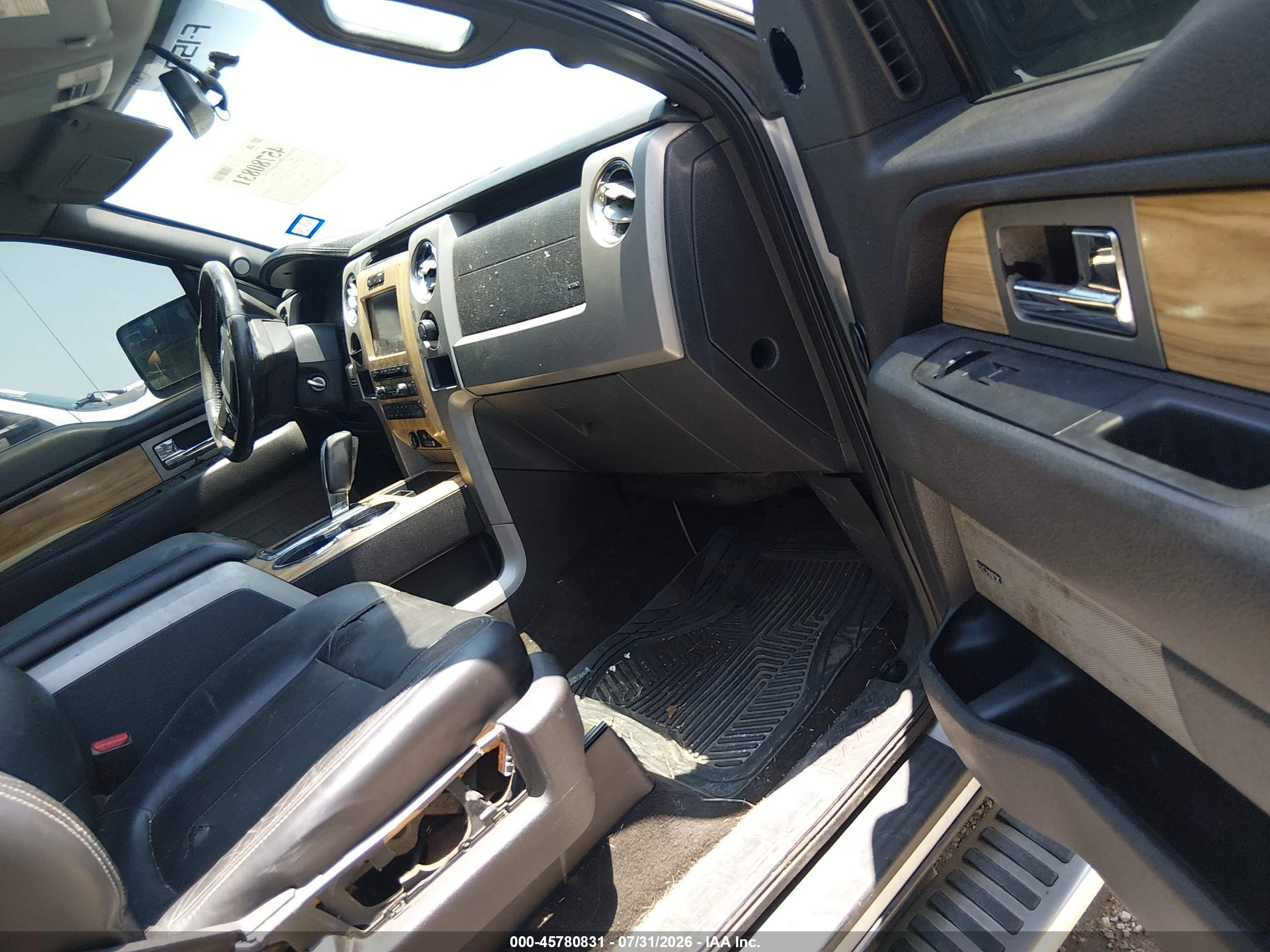 2011 Ford F-150 Lariat Серый vin: 1FTFW1CT3BFB54786