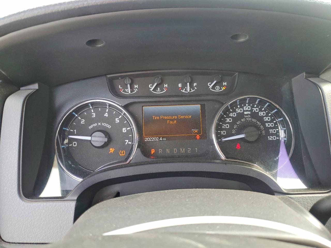2011 Ford F150 Supercrew Silver vin: 1FTFW1CT4BKD88779