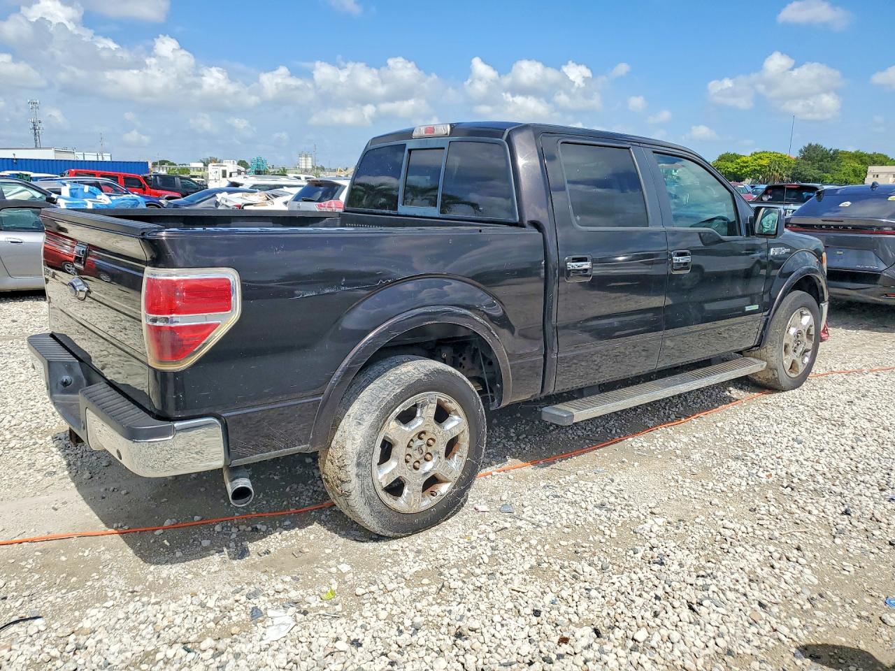 2013 Ford F150 Supercrew Black vin: 1FTFW1CT4DFD31297