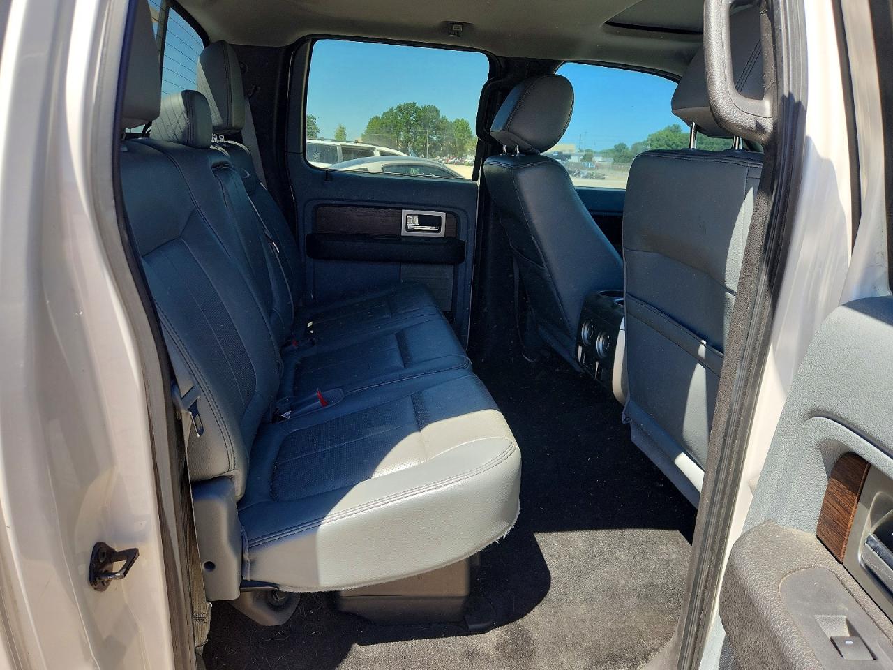 2013 Ford F150 Supercrew White vin: 1FTFW1CT5DFB15555