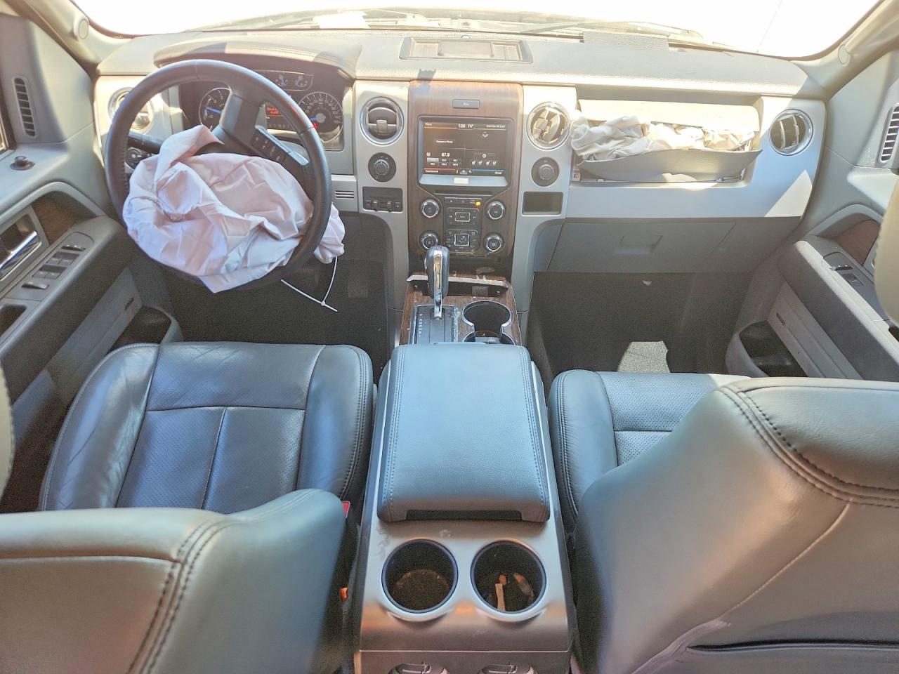2013 Ford F150 Supercrew White vin: 1FTFW1CT5DFB15555