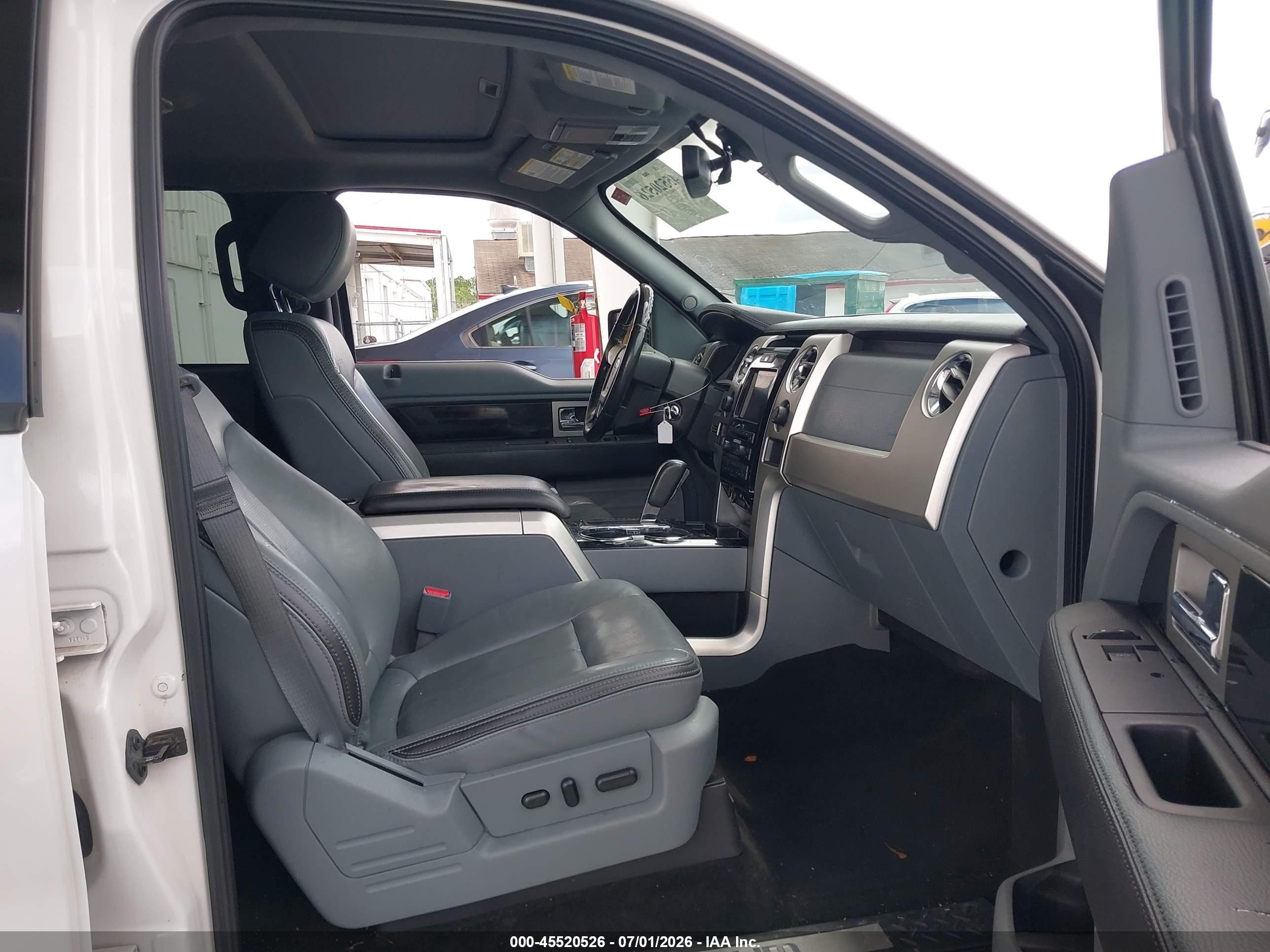 2012 Ford F-150 Platinum White vin: 1FTFW1CT6CFB21685