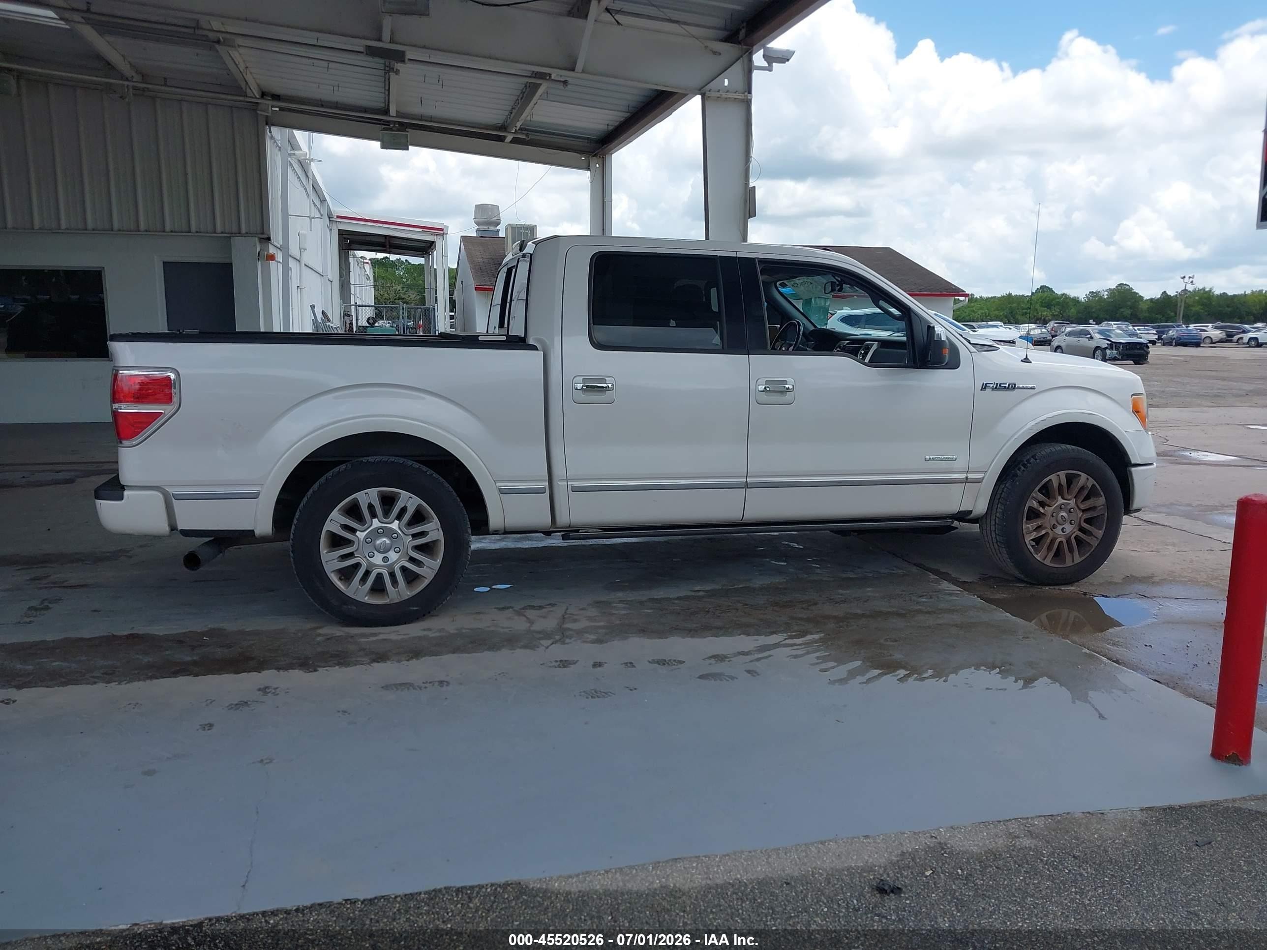 2012 Ford F-150 Platinum White vin: 1FTFW1CT6CFB21685