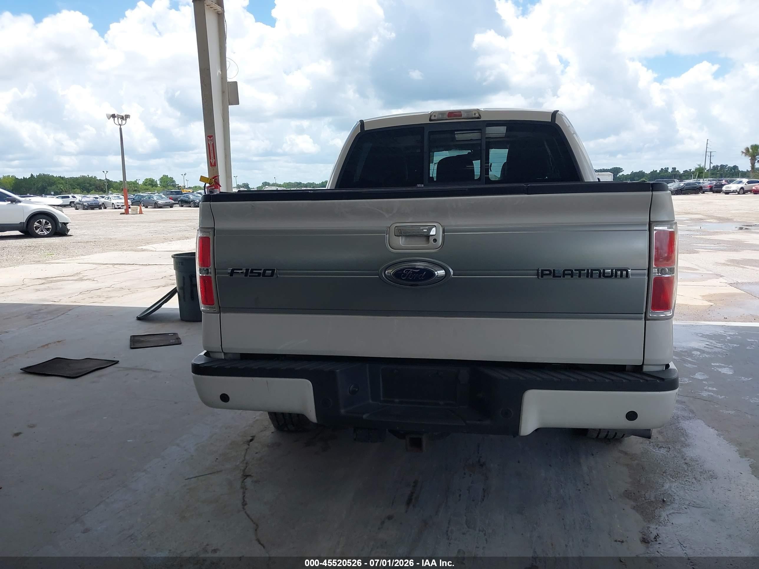 2012 Ford F-150 Platinum White vin: 1FTFW1CT6CFB21685