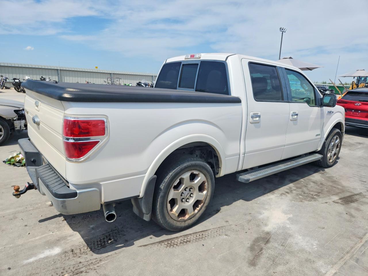 2011 Ford F150 Supercrew White vin: 1FTFW1CT7BFA94074
