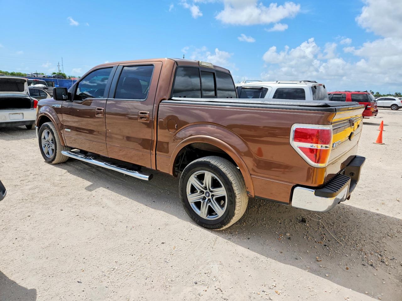 2011 Ford F150 Supercrew Brown vin: 1FTFW1CT7BFB37411