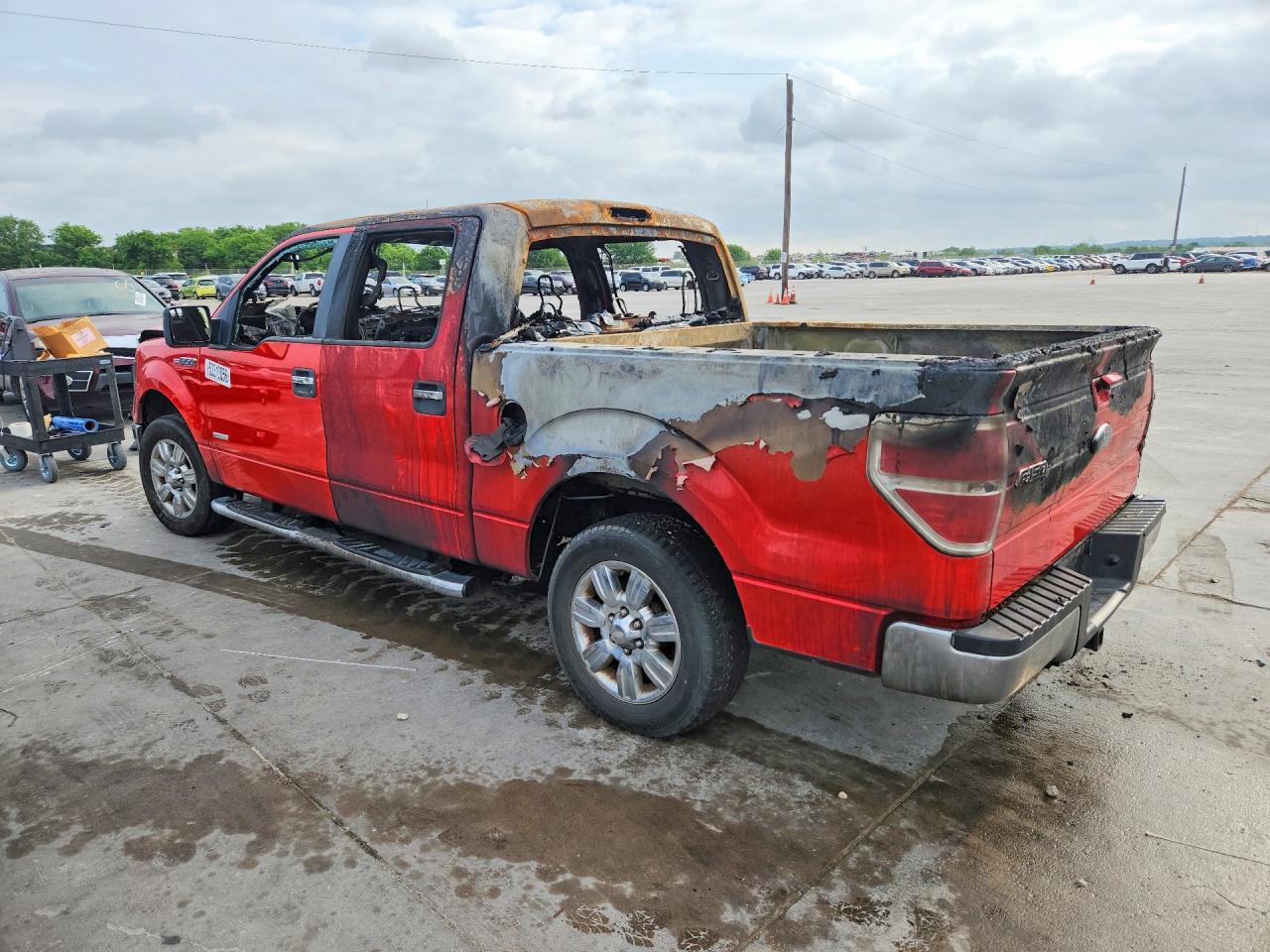 2011 Ford F150 Supercrew Red vin: 1FTFW1CT7BFB76970