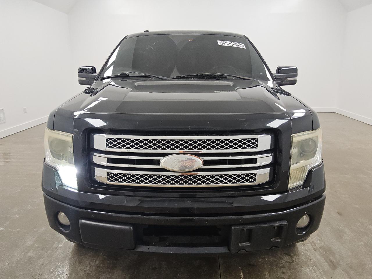 2013 Ford F150 Supercrew Черный vin: 1FTFW1CT7DFD00870 Damage: Grille, Chipped, 5