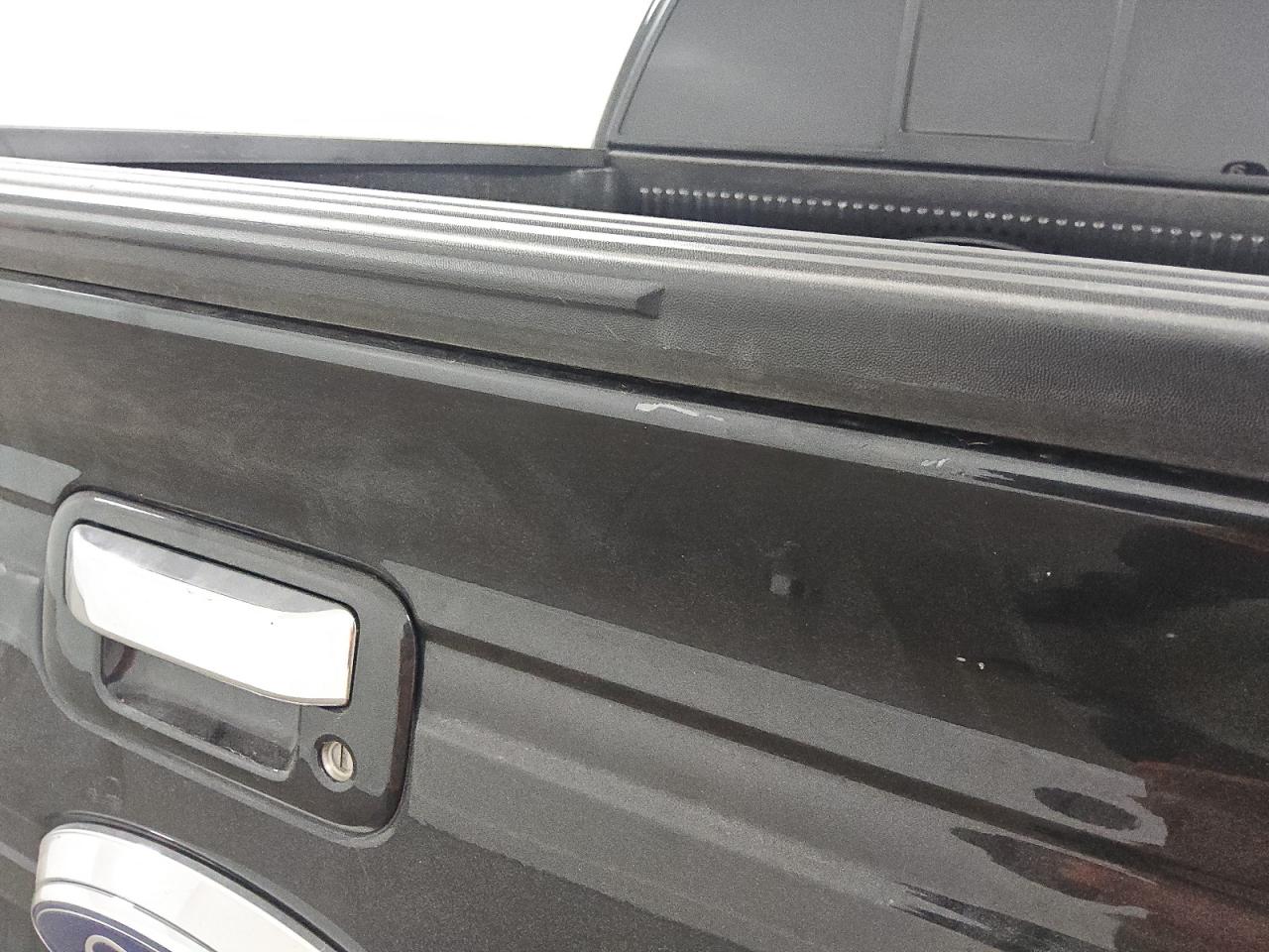 2013 Ford F150 Supercrew Черный vin: 1FTFW1CT7DFD00870 Damage: Tailgate, Multiple Scratches Heavy, 3