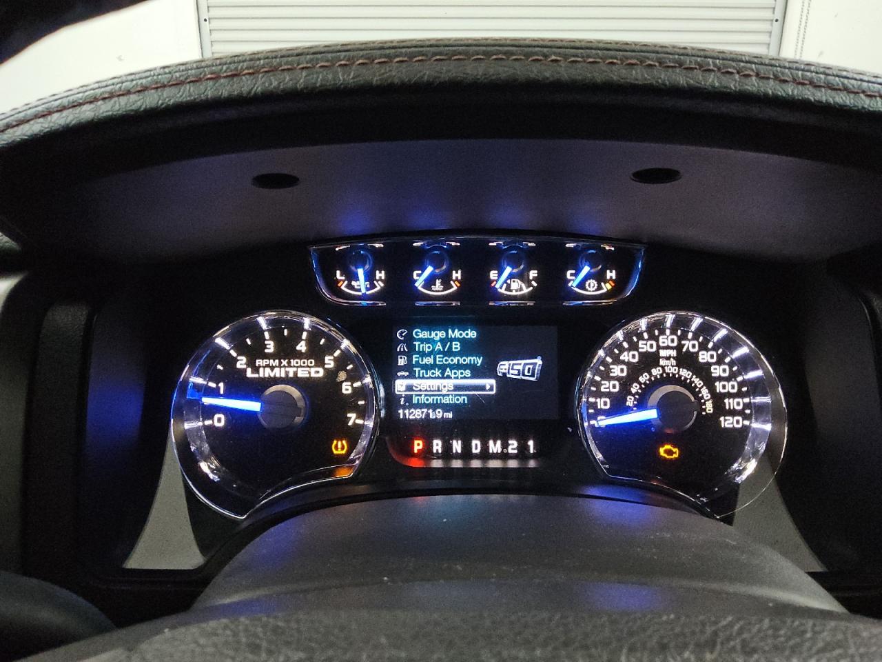 2013 Ford F150 Supercrew Черный vin: 1FTFW1CT7DFD00870 Damage: Warning Light - Engine, On, Unacceptable