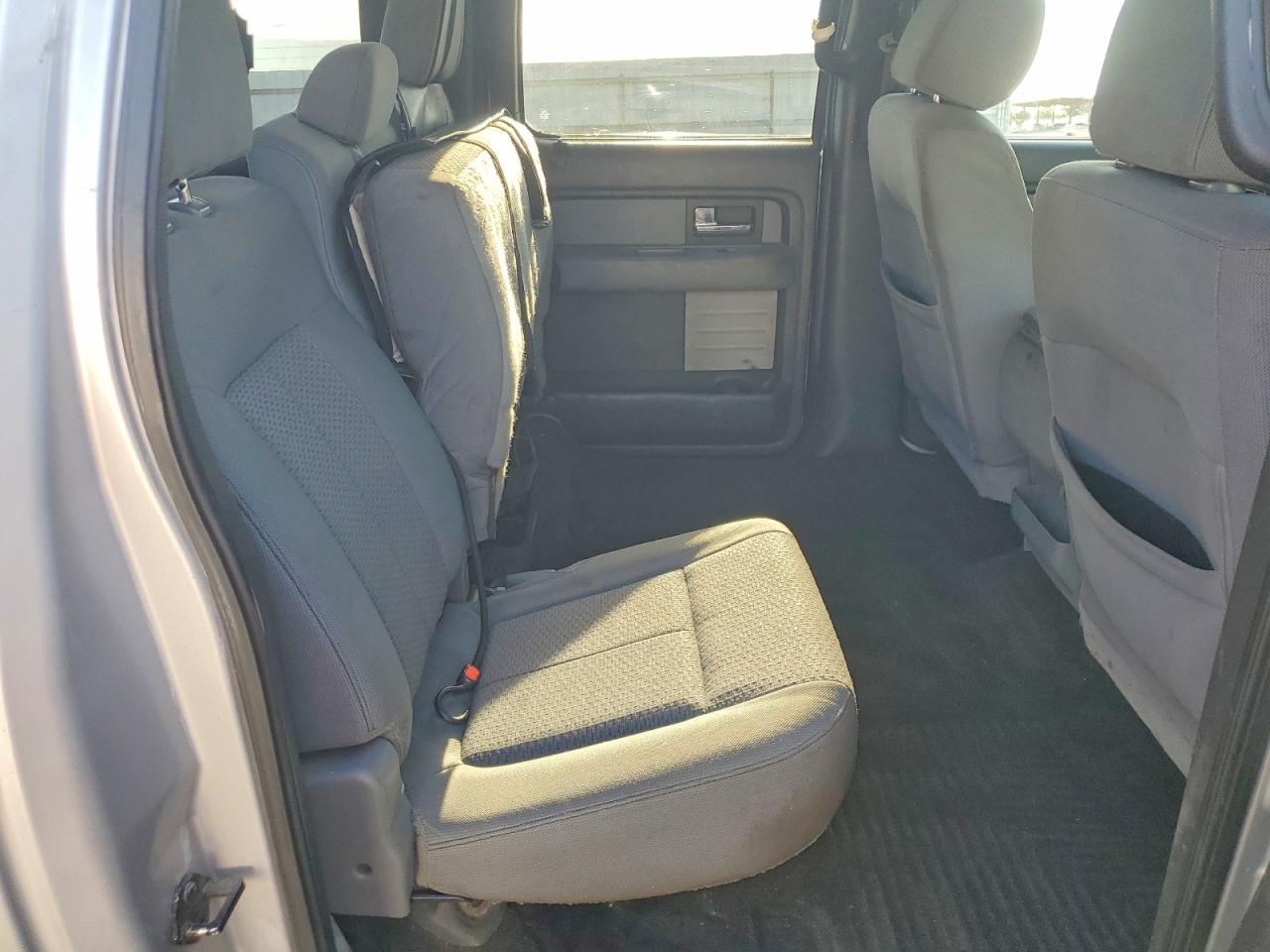 2013 Ford F150 Supercrew Silver vin: 1FTFW1CT7DKE66460