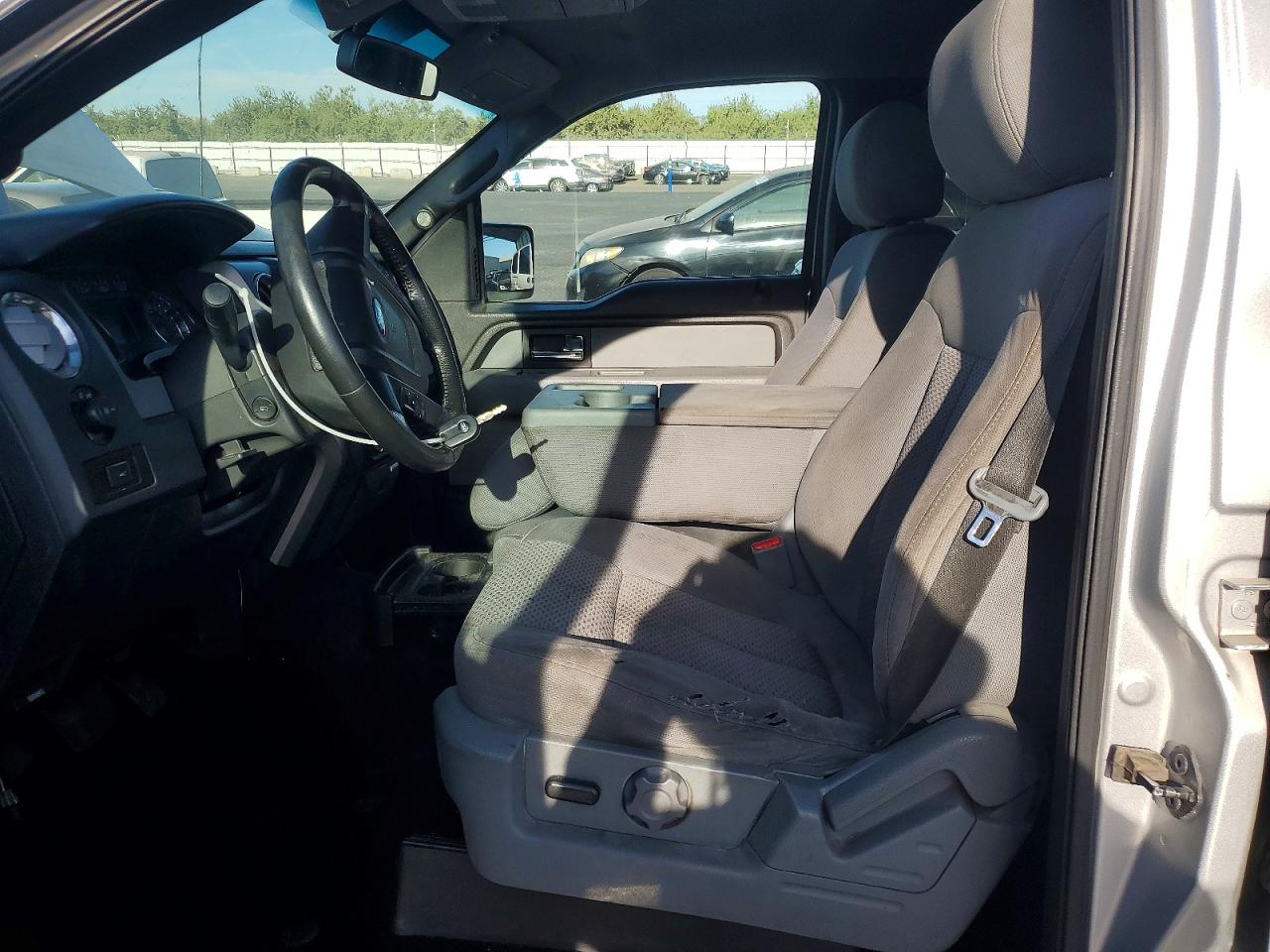2013 Ford F150 Supercrew Silver vin: 1FTFW1CT7DKE66460