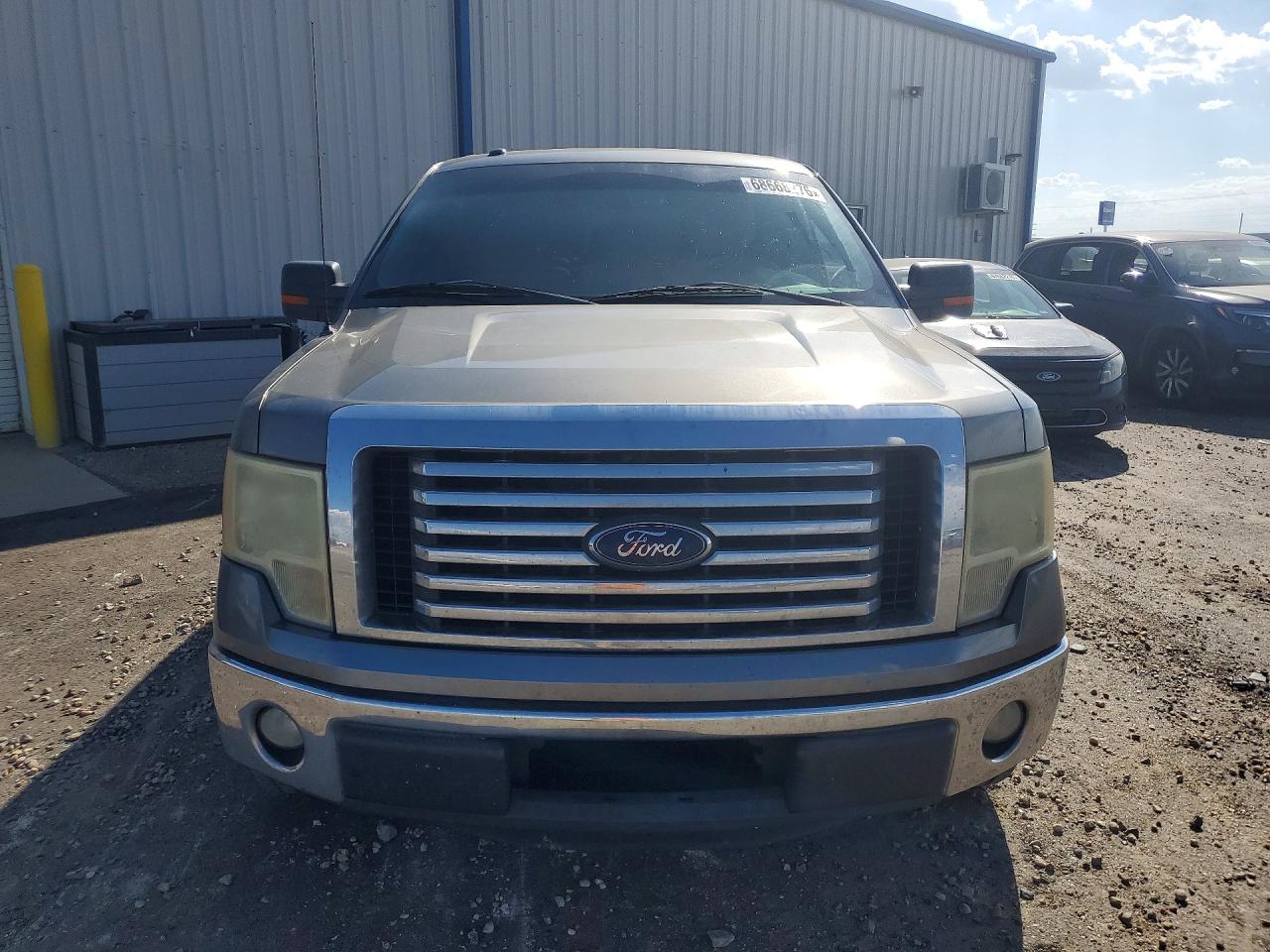 2011 Ford F150 Supercrew Gray vin: 1FTFW1CT8BFC33659