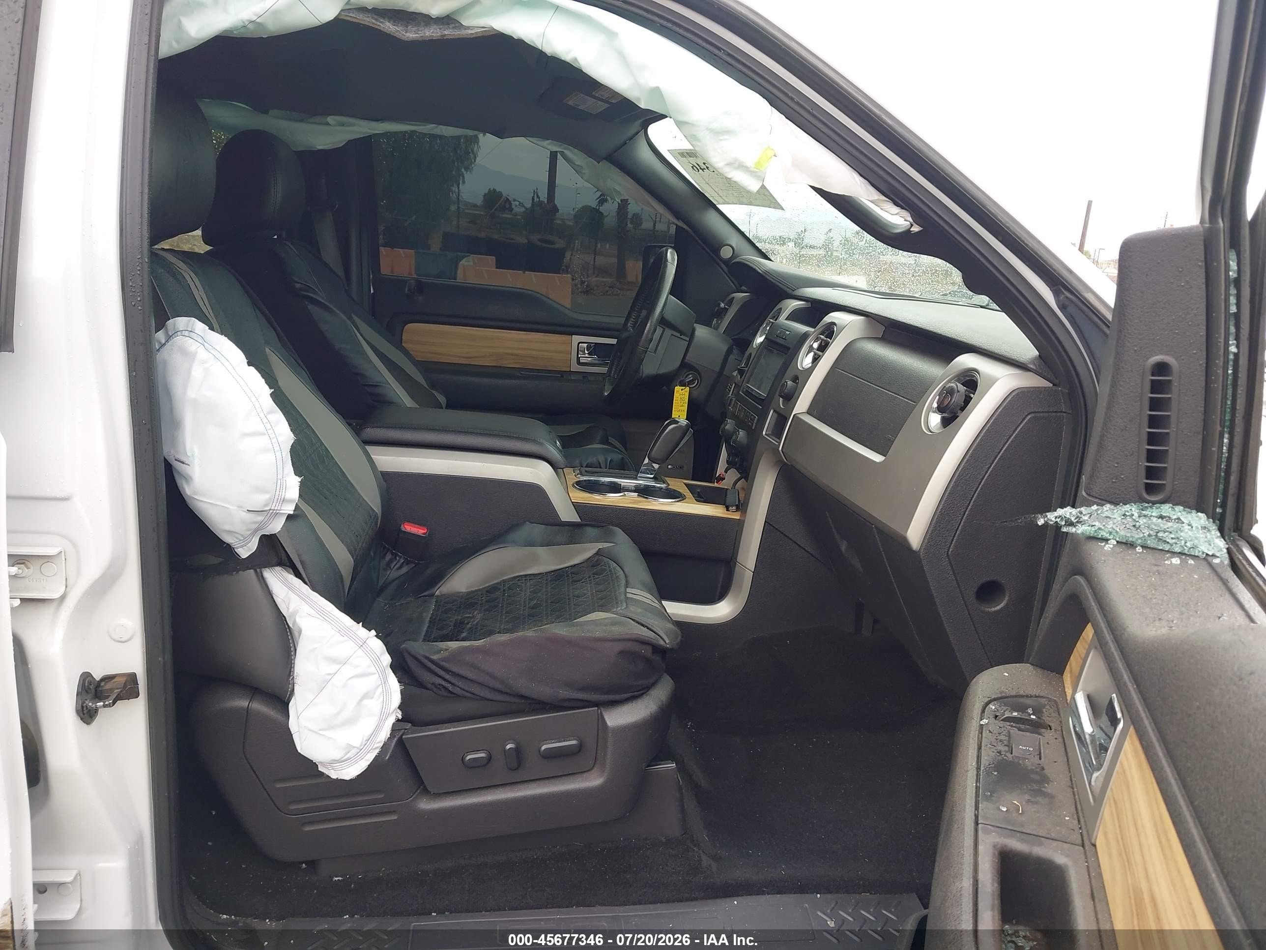 2011 Ford F-150 Lariat White vin: 1FTFW1CT8BFC51479